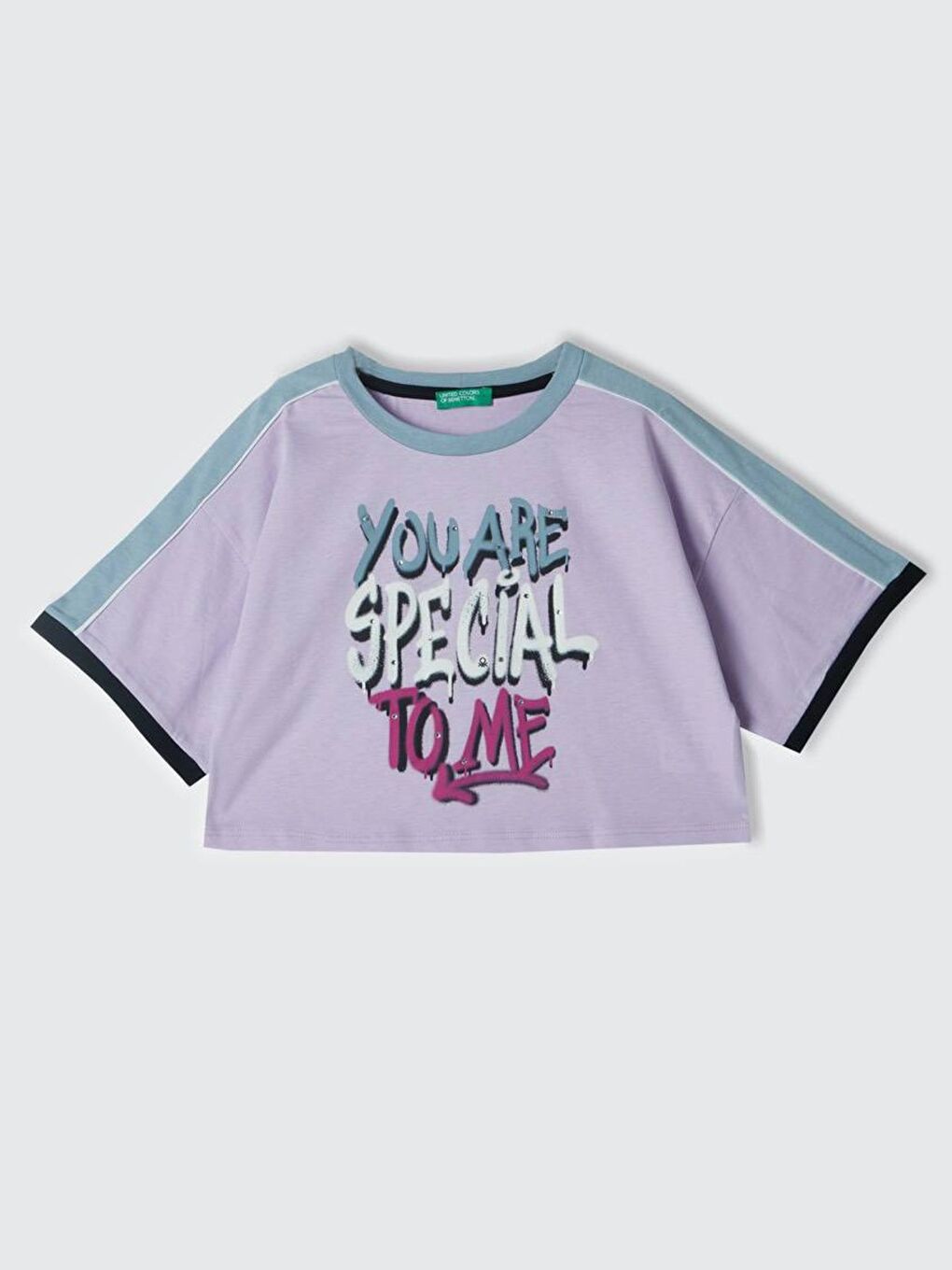 Kız Çocuk Lila Önü Baskılı Kontrast Renkli Geniş Bisiklet Yaka Tişört