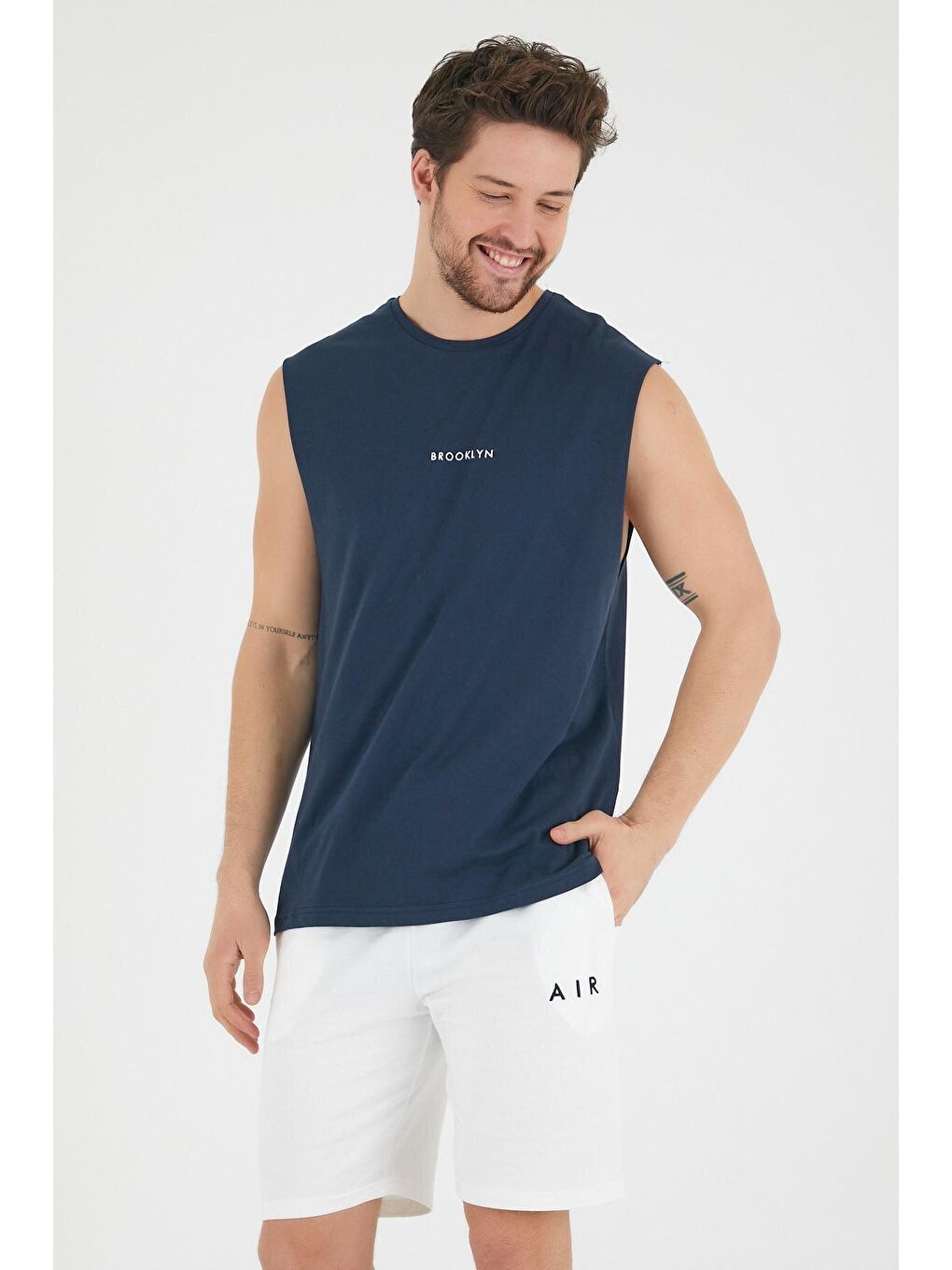 Lacivert Erkek Bisiklet Yaka Regular Fit Brooklyn Baskılı Tişört SPR22TS122-2