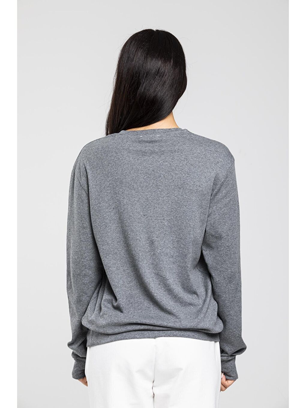 Gri Bisiklet Yaka Uzun Kollu Dar Kalıp İnce Sweatshirt SPR21K18-4