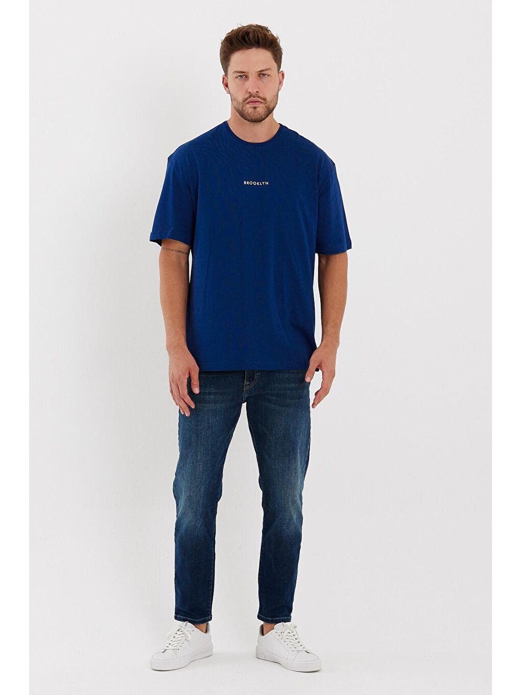 Lacivert Bisiklet Yaka Oversize Fit Brooklyn Baskılı Erkek Tişört SPR21Y27-3