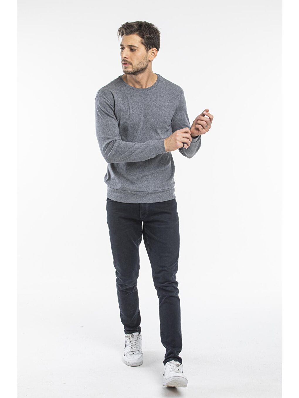 Gri Erkek Bisiklet Yaka Slim Fit İnce Sweatshirt SPR 20K17