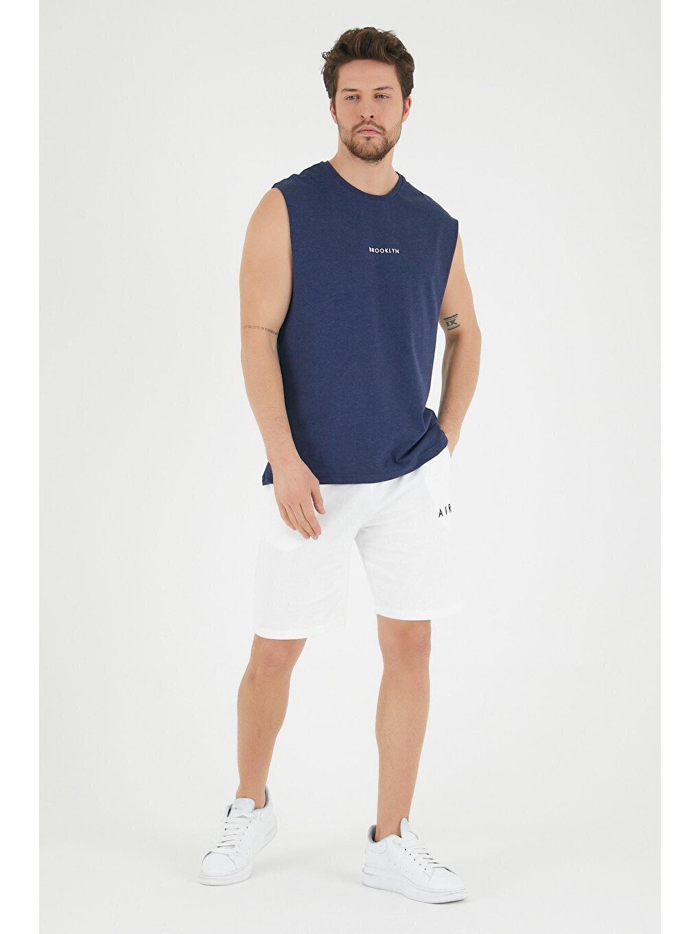 İndigo Erkek Bisiklet Yaka Regular Fit Brooklyn Baskılı Tişört Spr22ts122-2