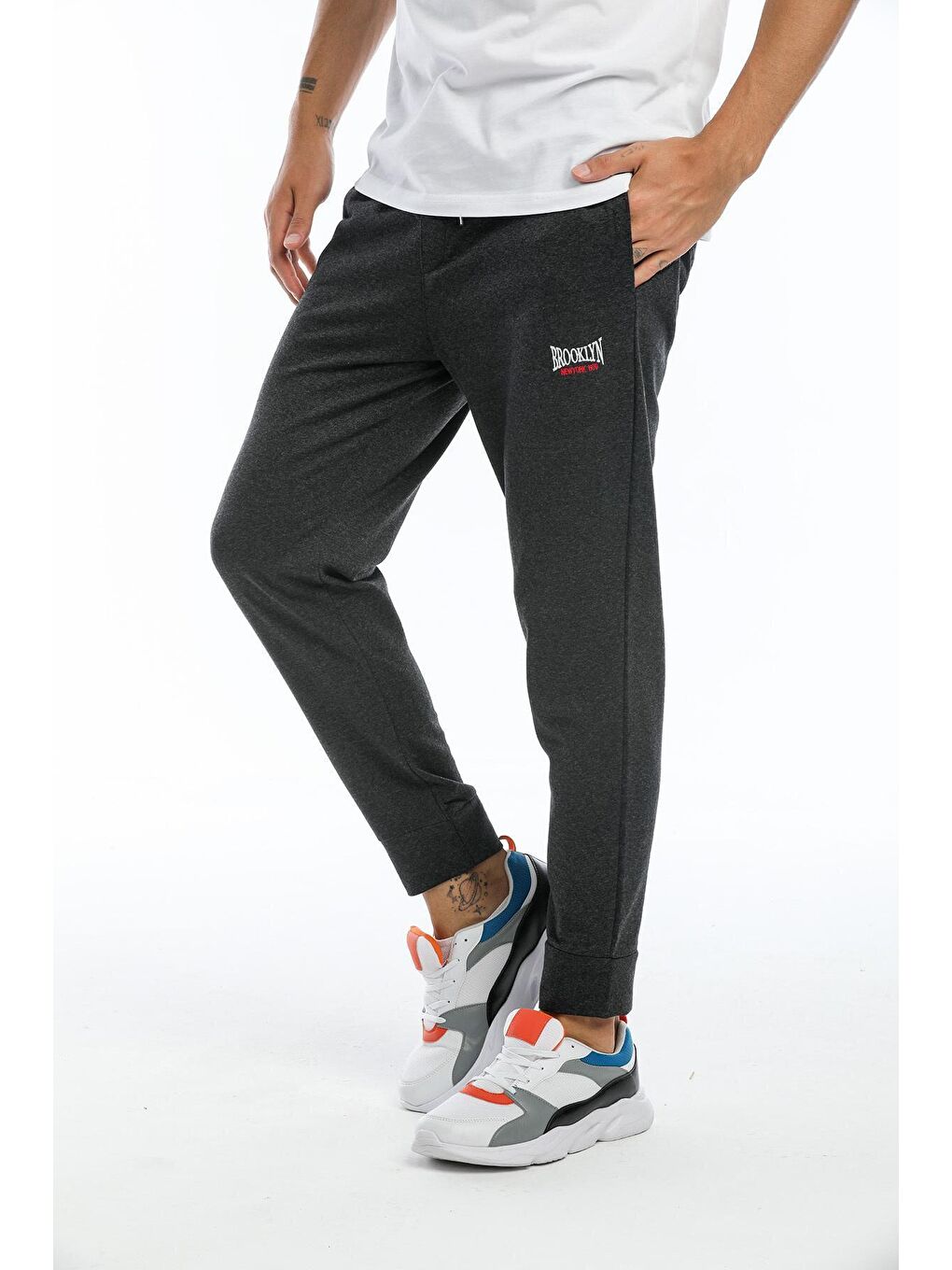 Antrasit Regular Fit Brooklyn K.Nakışlı Erkek Jogger Eşofman Altı SPR151-1