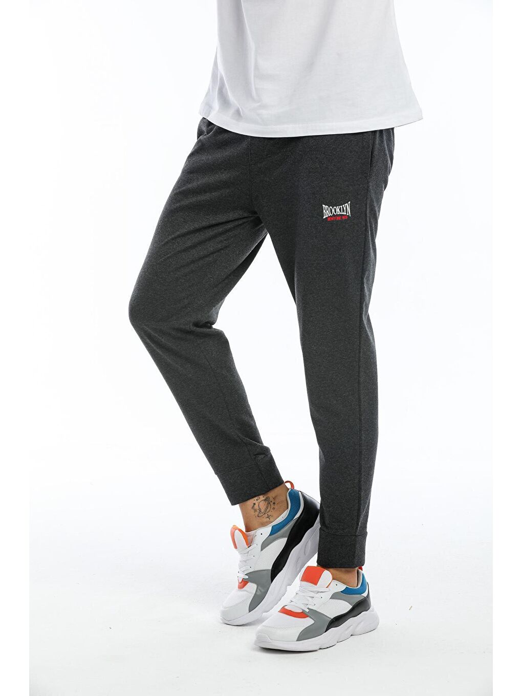 Antrasit Regular Fit Brooklyn K.Nakışlı Erkek Jogger Eşofman Altı SPR151-4