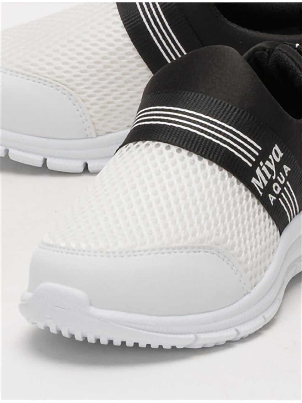 Unisex Lastilkli Hafif Airfle Çocuk Spor Ayakkabı Siyah - Beyaz-13