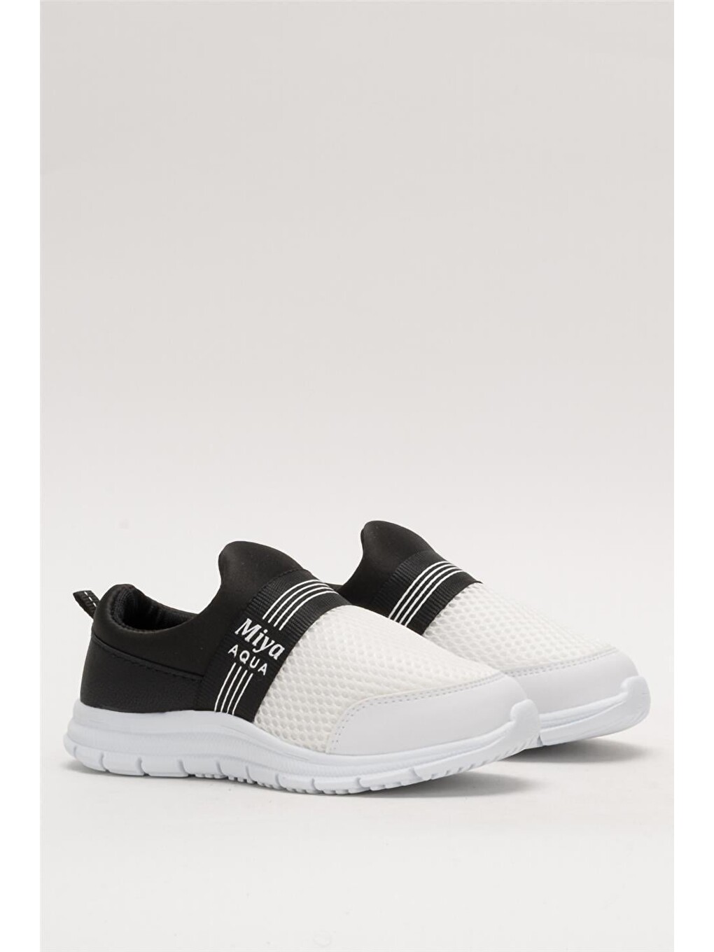 Unisex Lastilkli Hafif Airfle Çocuk Spor Ayakkabı Siyah - Beyaz-7
