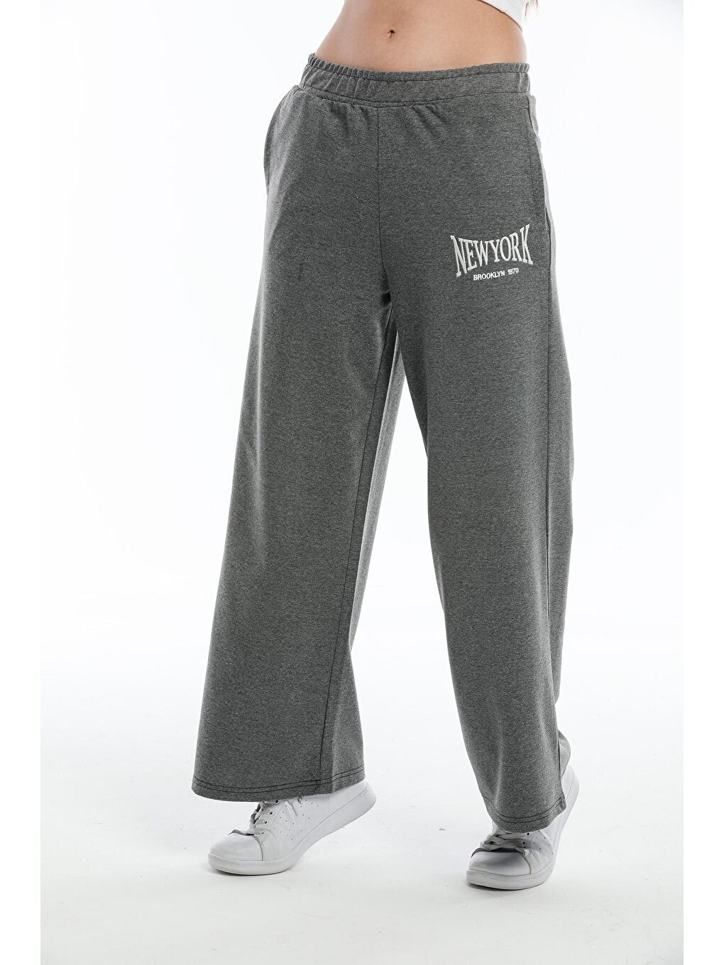 Gri Kadın Bol Paça Eşofman Altı SPR21Y60-1