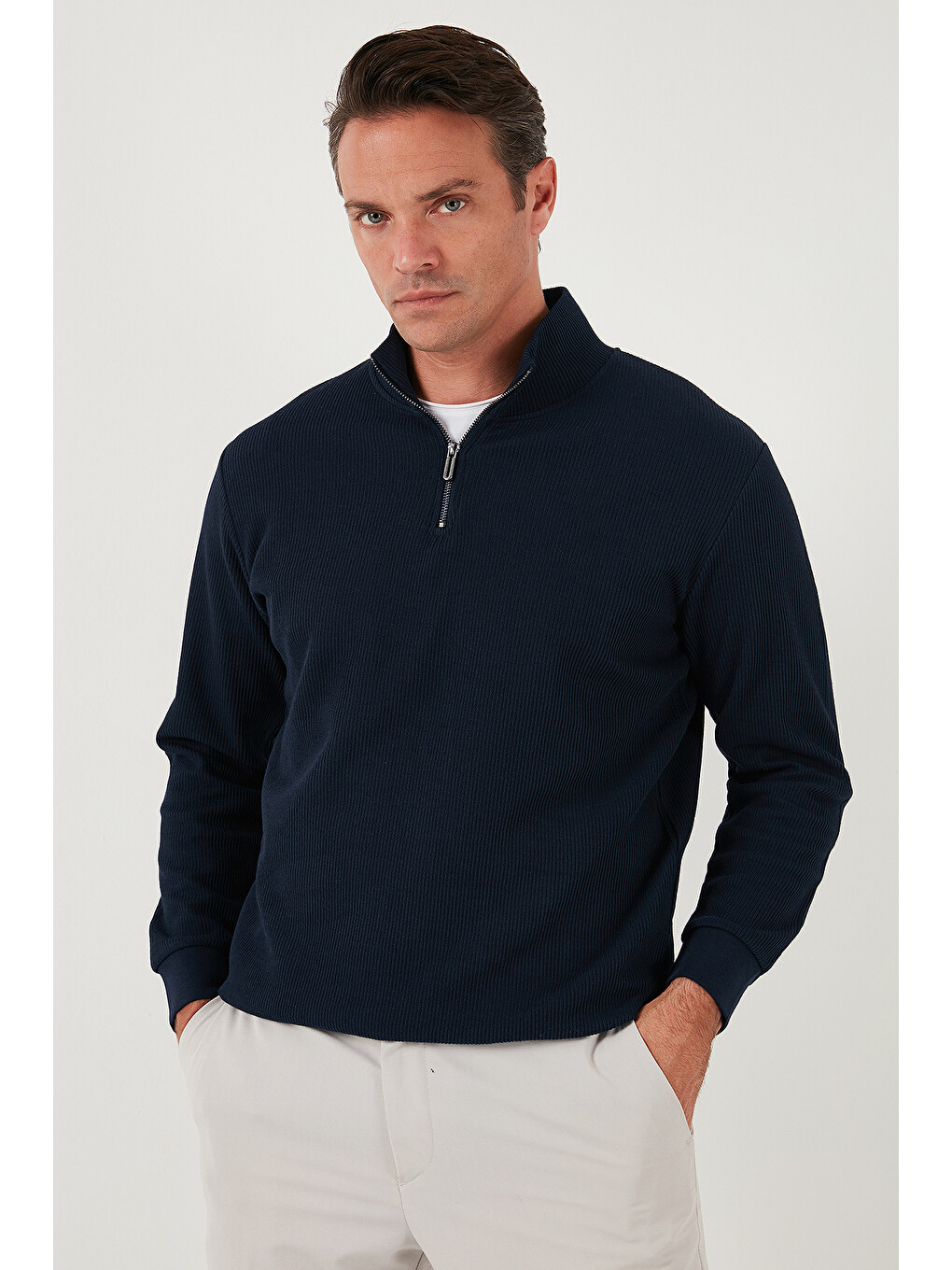 Lacivert Pamuklu Regular Fit Yarım Fermuarlı Dik Yaka Erkek Sweat 5905716-4