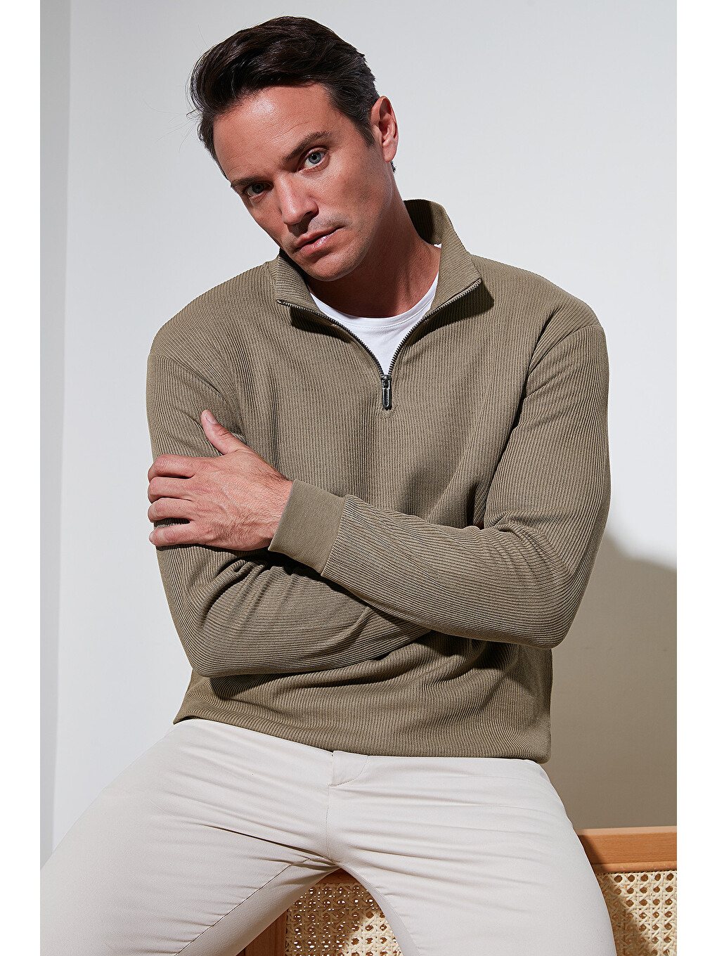 Bej Pamuklu Regular Fit Yarım Fermuarlı Dik Yaka Erkek Sweat 5905716-1