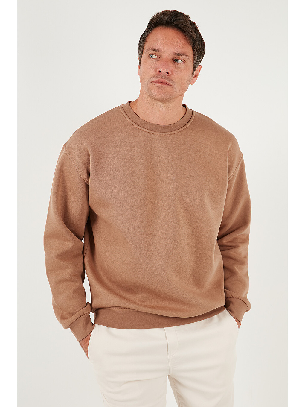 Kahverengi Regular Fit Bisiklet Yaka Pamuklu İçi Tüylü Yumuşak Şardonlu Erkek Sweat 5905255-4