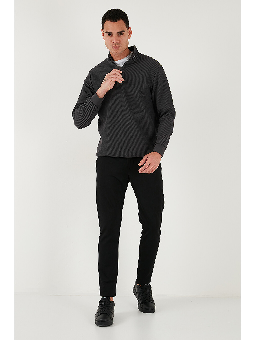 Antrasit Pamuklu Regular Fit Yarım Fermuarlı Dik Yaka Erkek Sweat 5905716-1