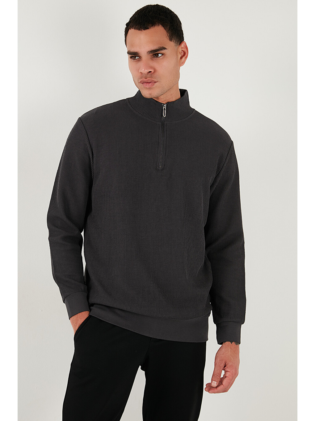 Antrasit Pamuklu Regular Fit Yarım Fermuarlı Dik Yaka Erkek Sweat 5905716-5