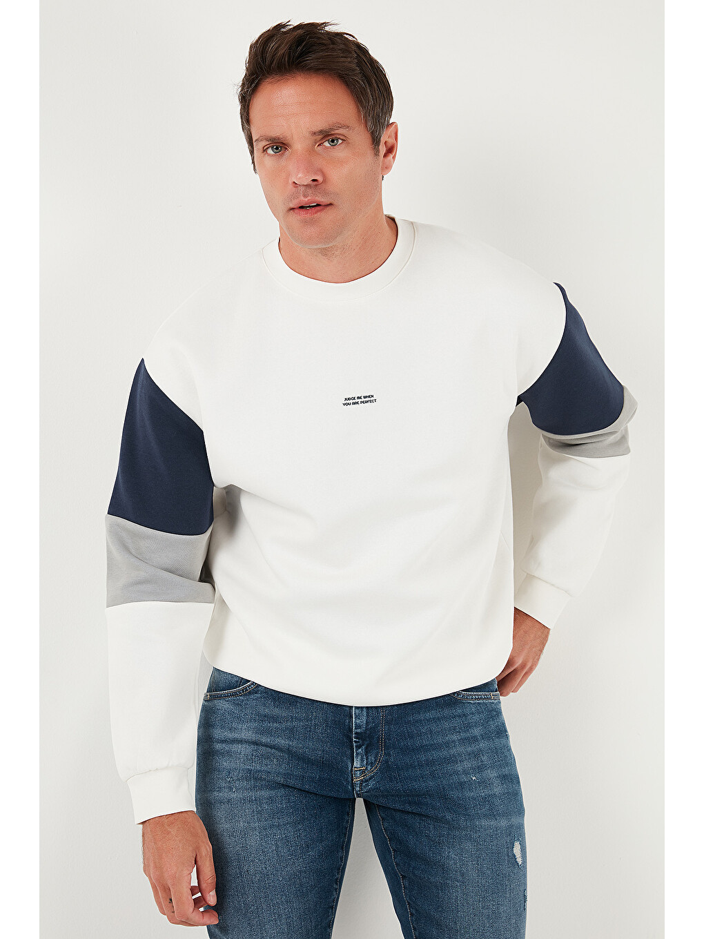 Ekru Pamuklu Relaxed Fit Bisiklet Yaka Şardonlu Renk Bloklu Sweat 5905298T-5