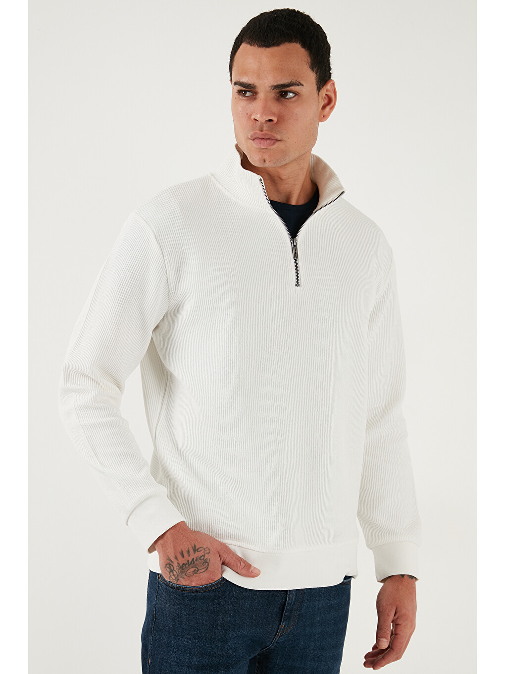Ekru Pamuklu Regular Fit Yarım Fermuarlı Dik Yaka Erkek Sweat 5905716-3