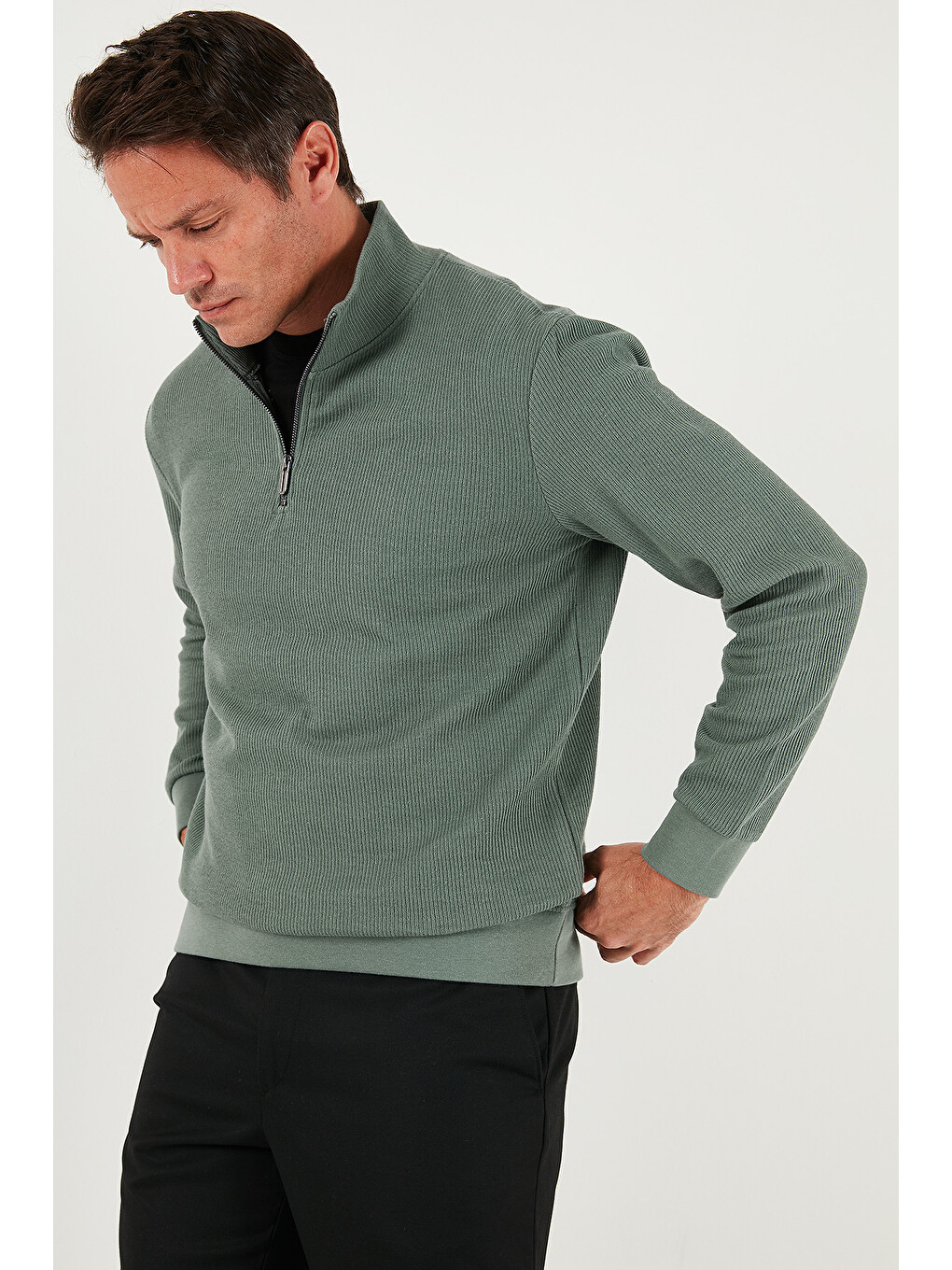 Haki Pamuklu Regular Fit Yarım Fermuarlı Dik Yaka Erkek Sweat 5905716-2