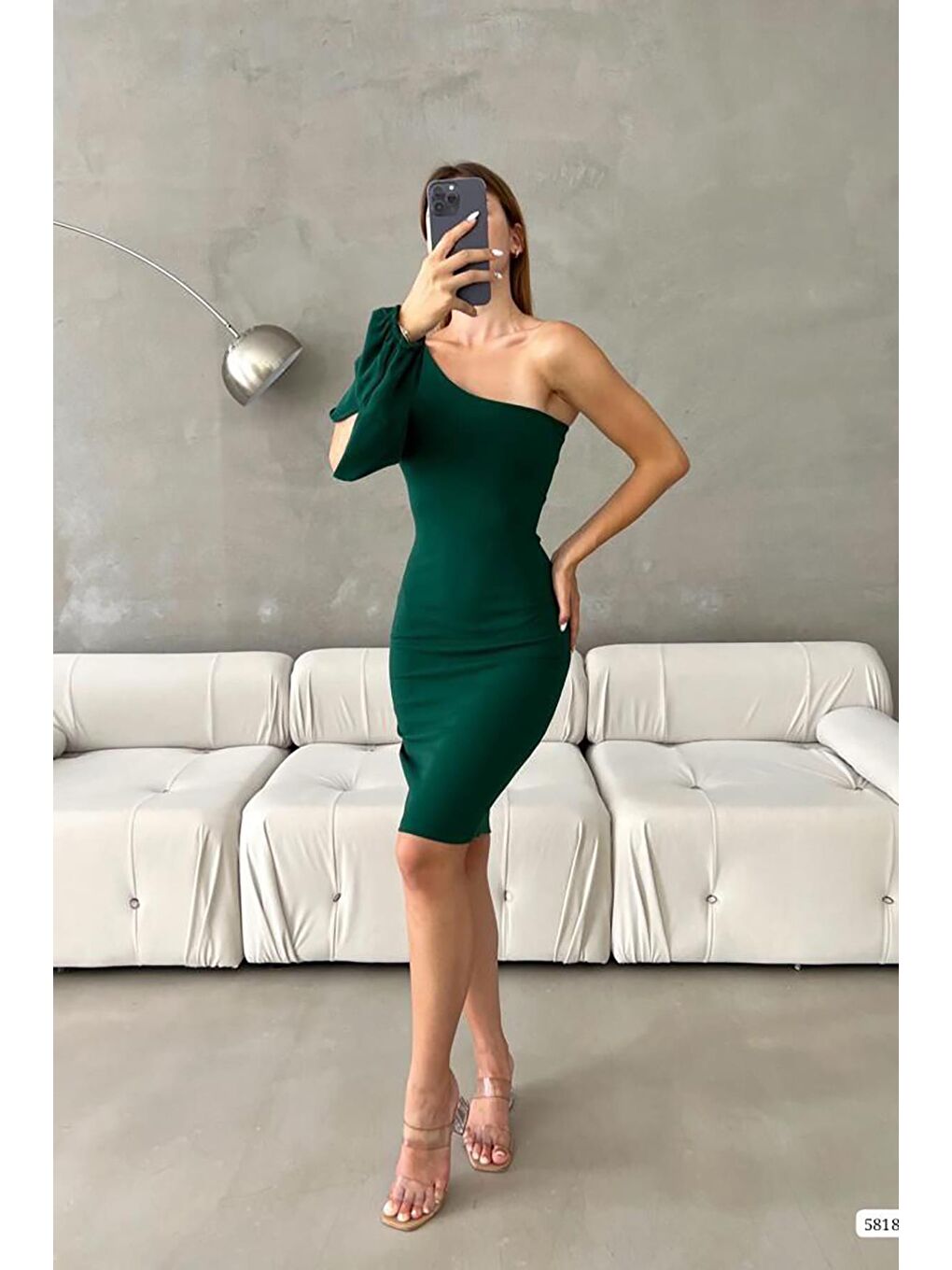 Yeşil İthal Krep Kumaş Tek Omuz Kol Detay Elbise-3