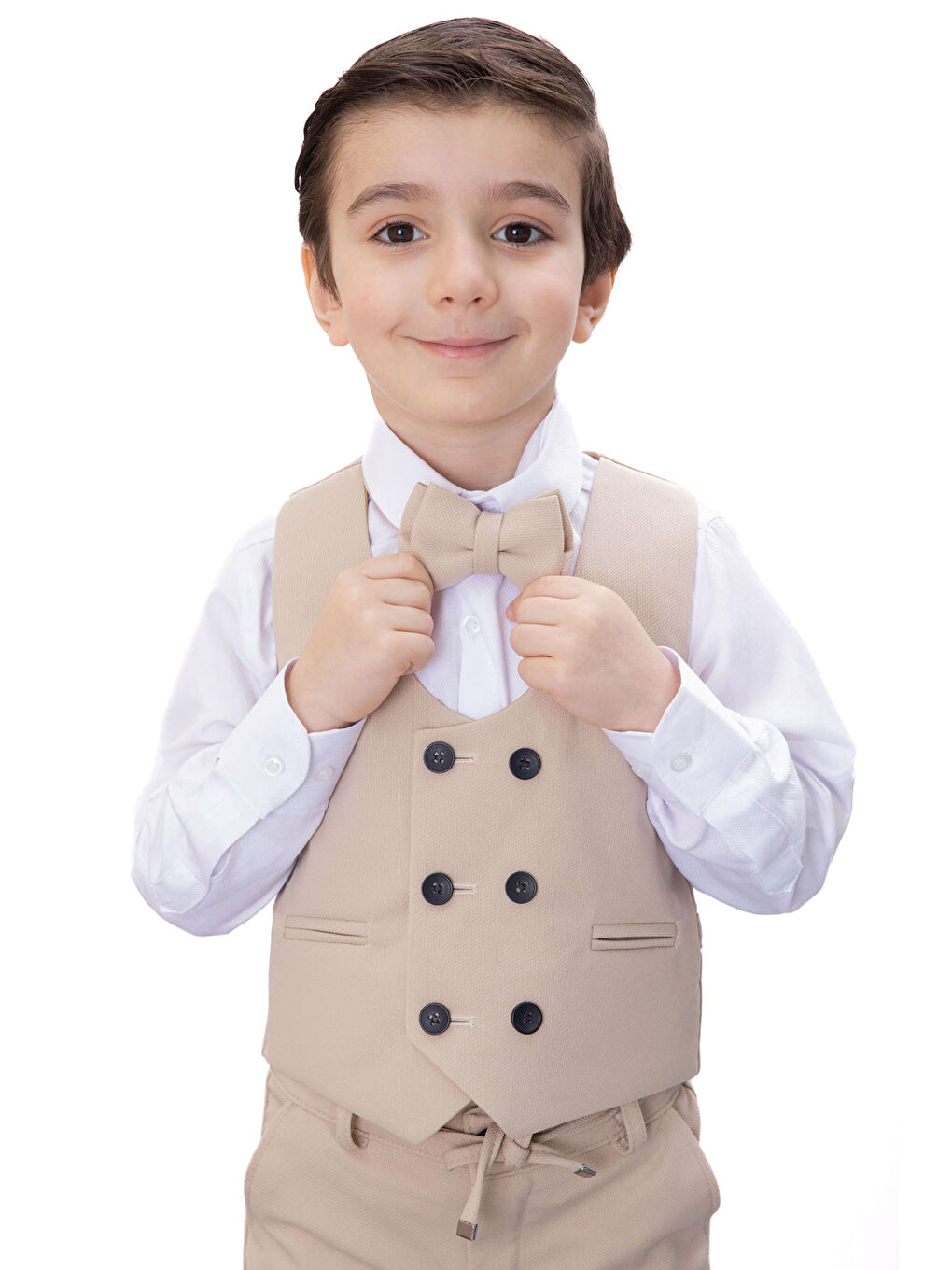Bej Düğmeli Yelekli Papyonlu Gömlekli Erkek Çocuk 4lü Takım Elbise 20545-2