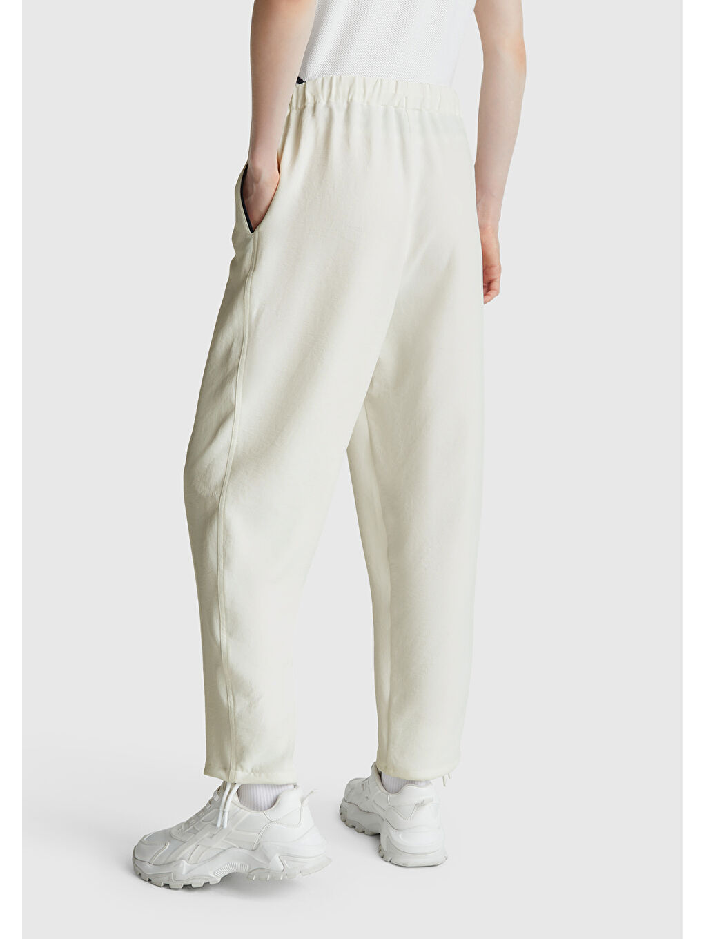 Ekru Kadın Krem Beli Bağcıklı Cepli Pantolon-2