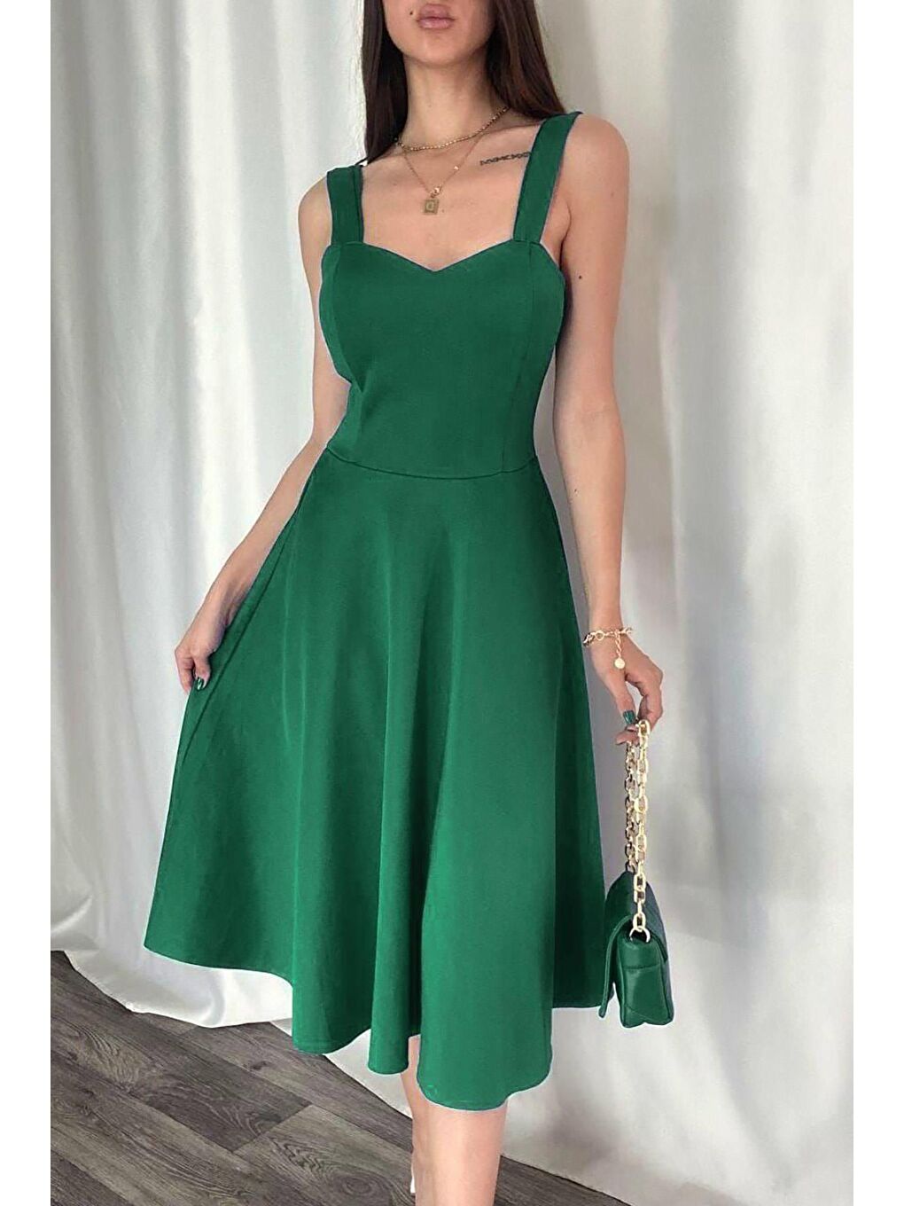 Yeşil Kalın Askılı Scuba Kumaş Elbise