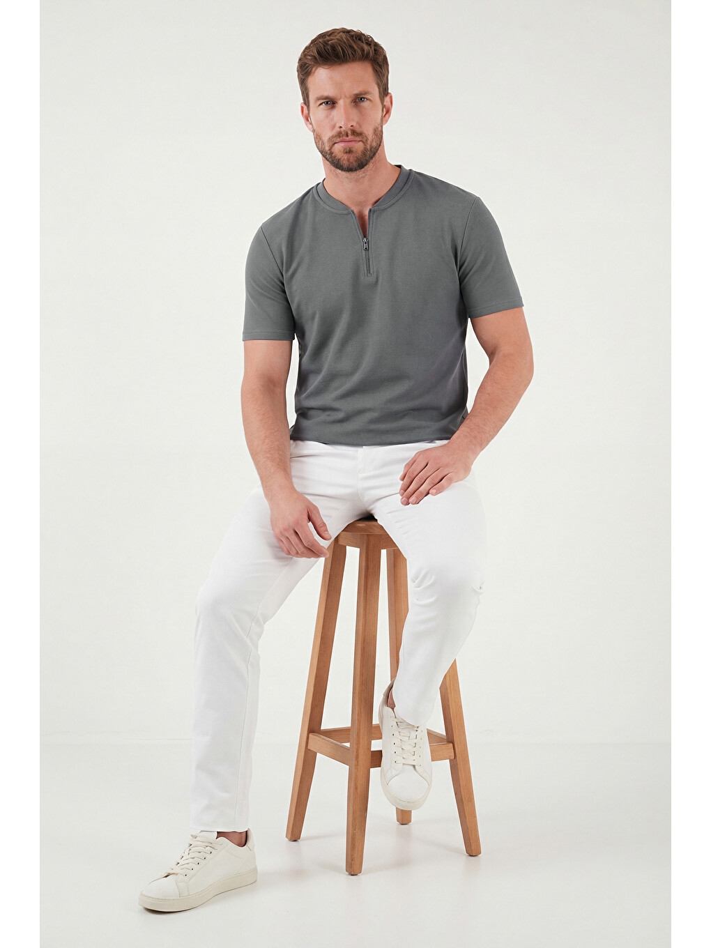 Haki Pamuklu Regular Fit Yarım Fermuarlı Erkek Tişört 5902653-2