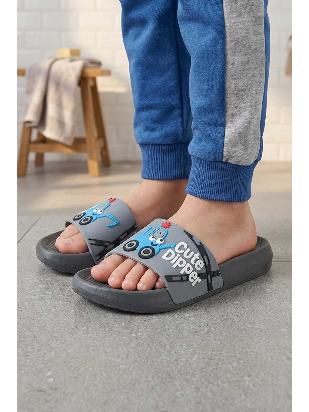 Gri Erkek Çocuk Yazlık PU Ev Banyo Bahçe Plaj Havuz Günlük Terlik