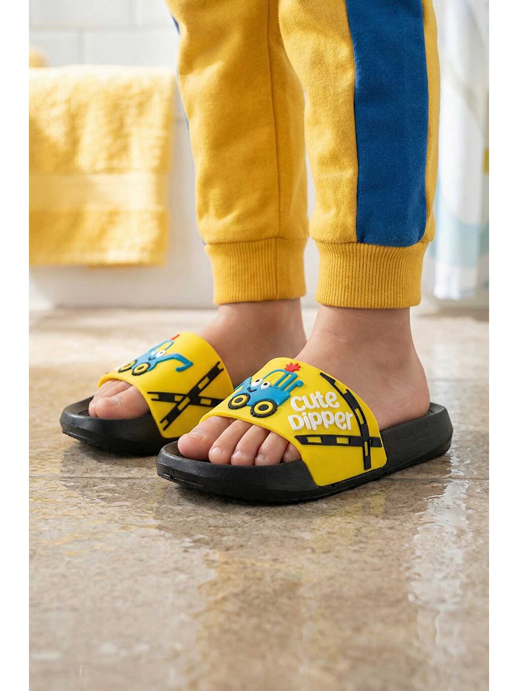 Sarı Erkek Çocuk Yazlık PU Ev Banyo Bahçe Plaj Havuz Günlük Terlik