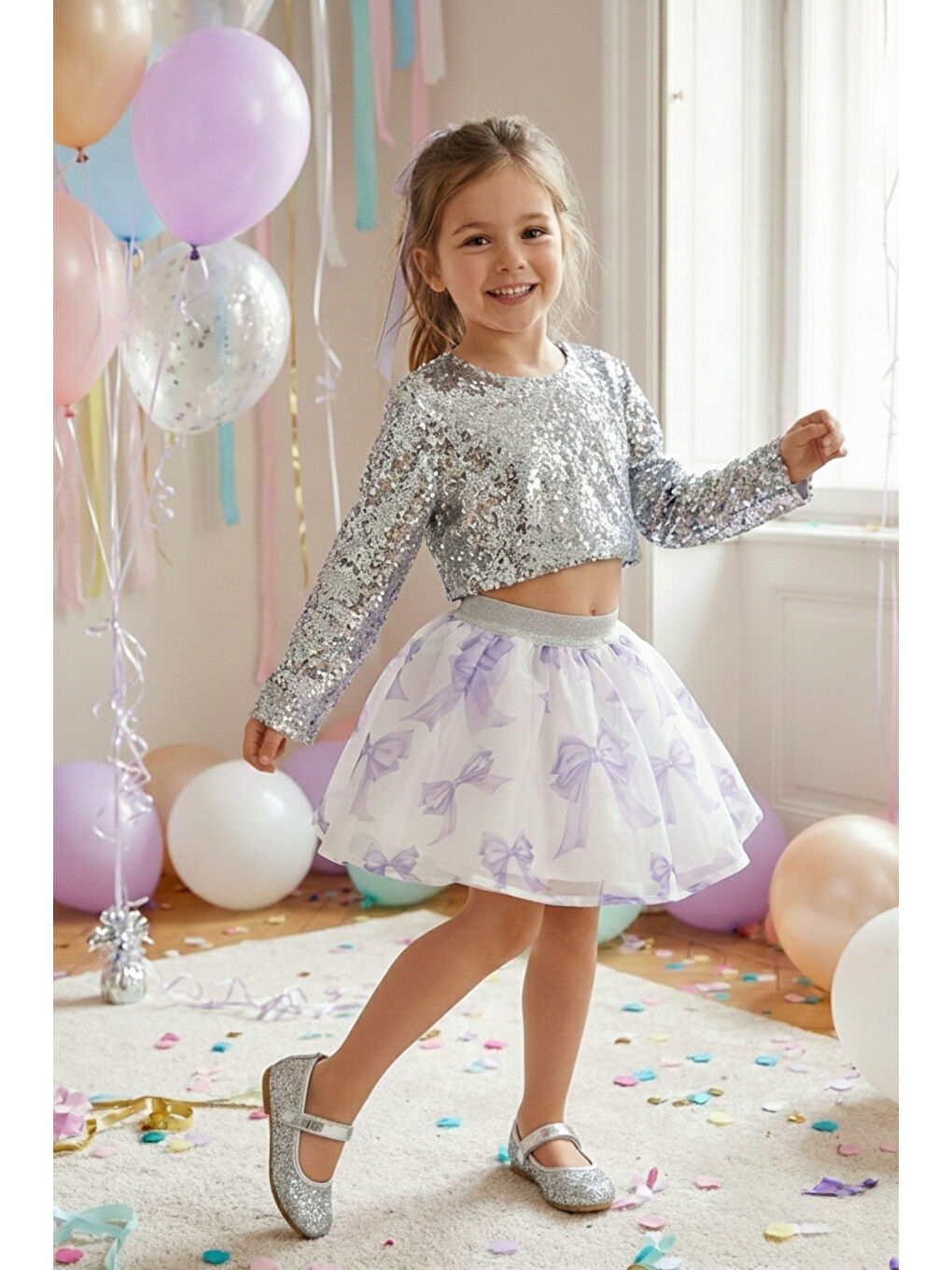 Gri Gümüş Uzun Kollu Pullu Kız Çocuk Crop Bluz