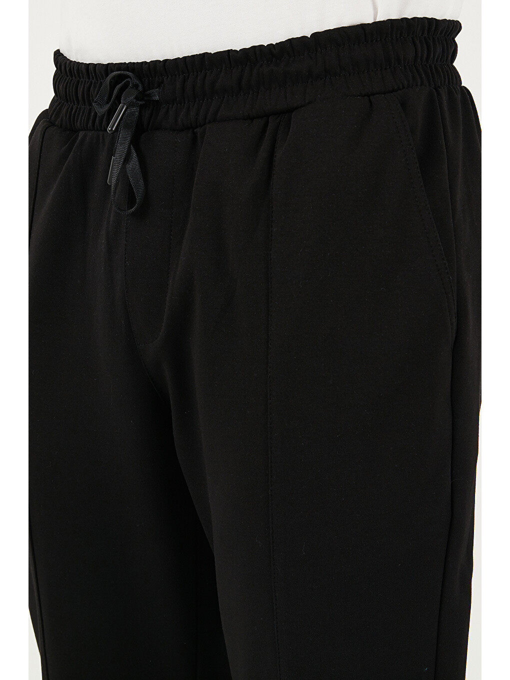 Siyah Pamuklu Slim Fit Normal Bel Daralan Paça Çimalı Pantolon 5908088-5