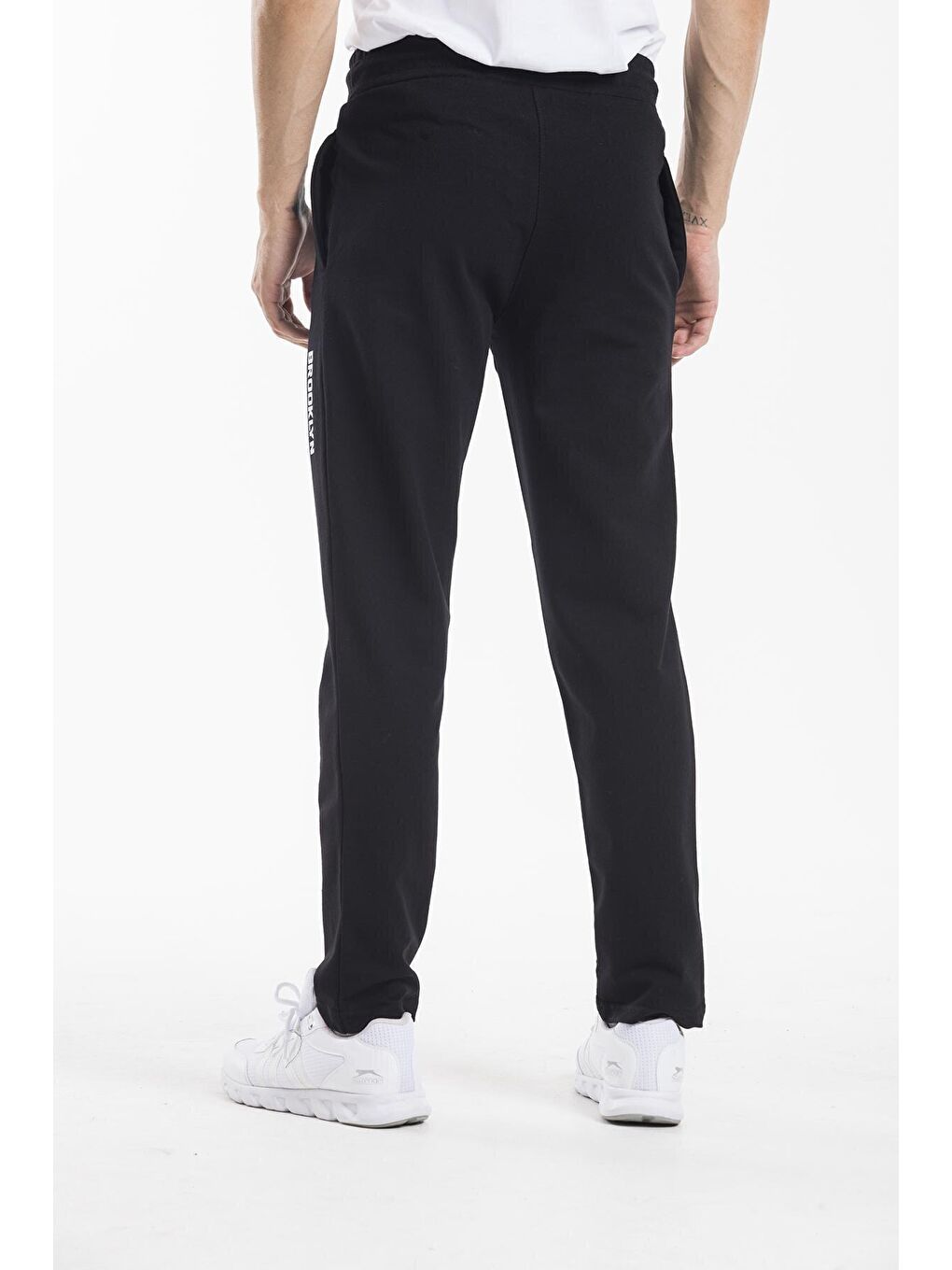 Siyah Basic Regular Fit Brooklyn Baskılı İnce Erkek Eşofman Altı SPR22EA205-2