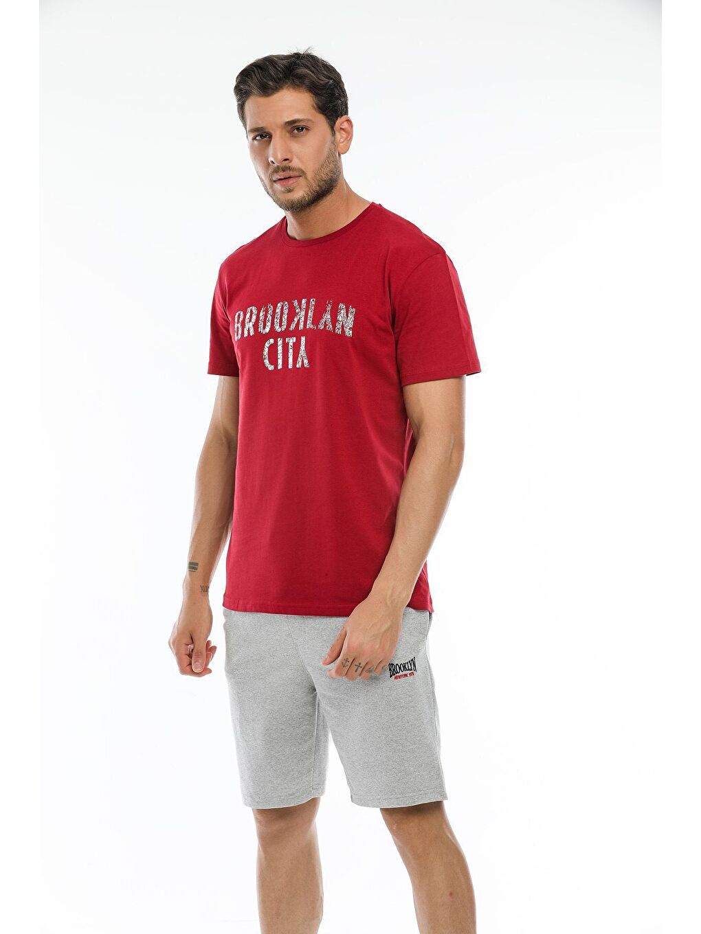 Gri Regular Fit Nakışlı Brooklyn Erkek Şort SPR21Y57