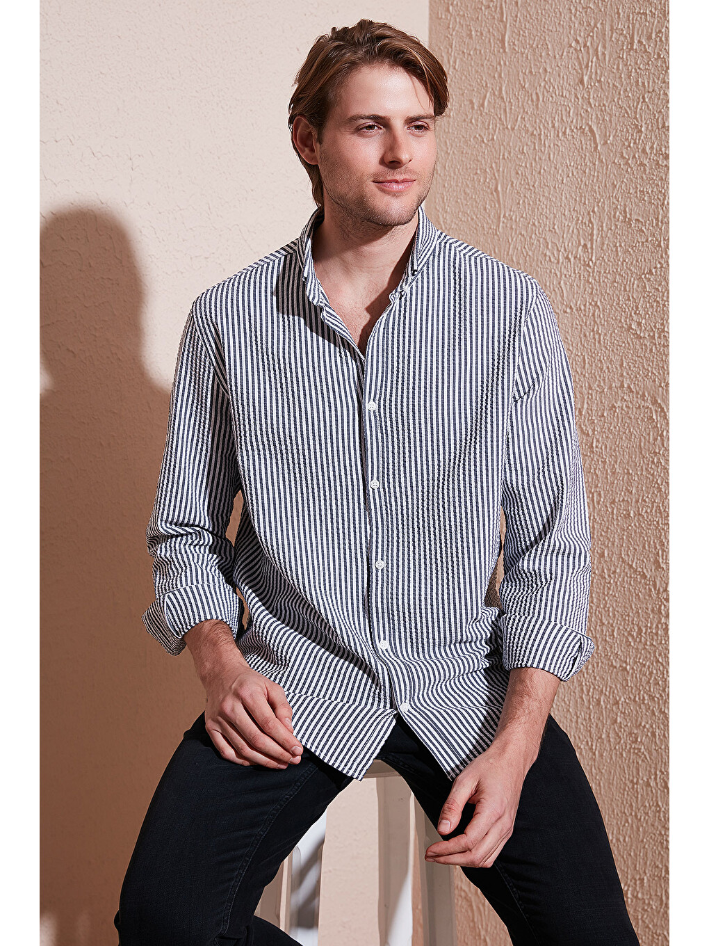 Lacivert Pamuklu Slim Fit Düğmeli Yaka Gömlek Cf23s112237