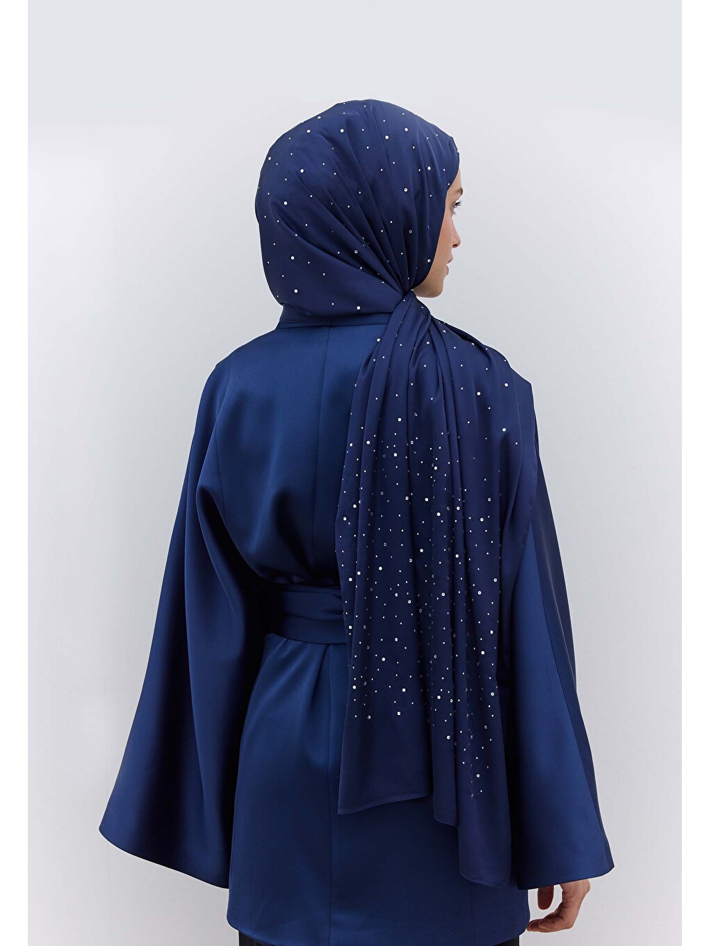 Strass Taşlı İpeksi Şal Lacivert-5