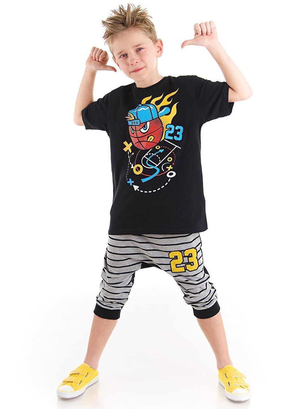 Karışık Basket Topu Erkek Çocuk Tişört Kapri Şort Takım