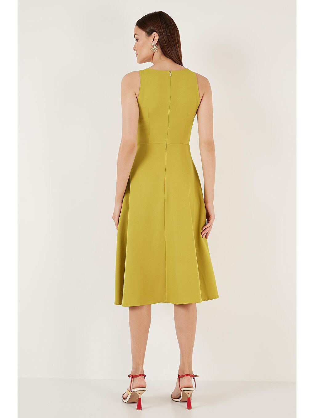 Yeşil Bisiklet Yaka Cepli Pileli Midi Kadın Elbise 6051963-4