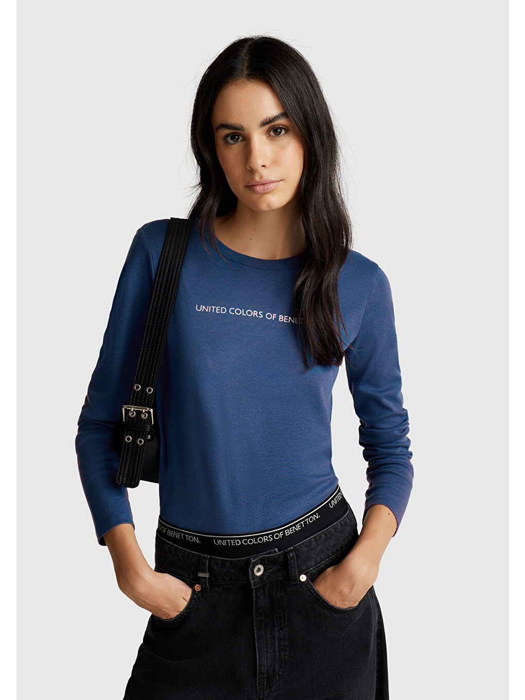 Kadın İndigo Mavisi %100 Pamuk Bisiklet Yaka Benetton Yazılı Uzun Kollu T-shirt