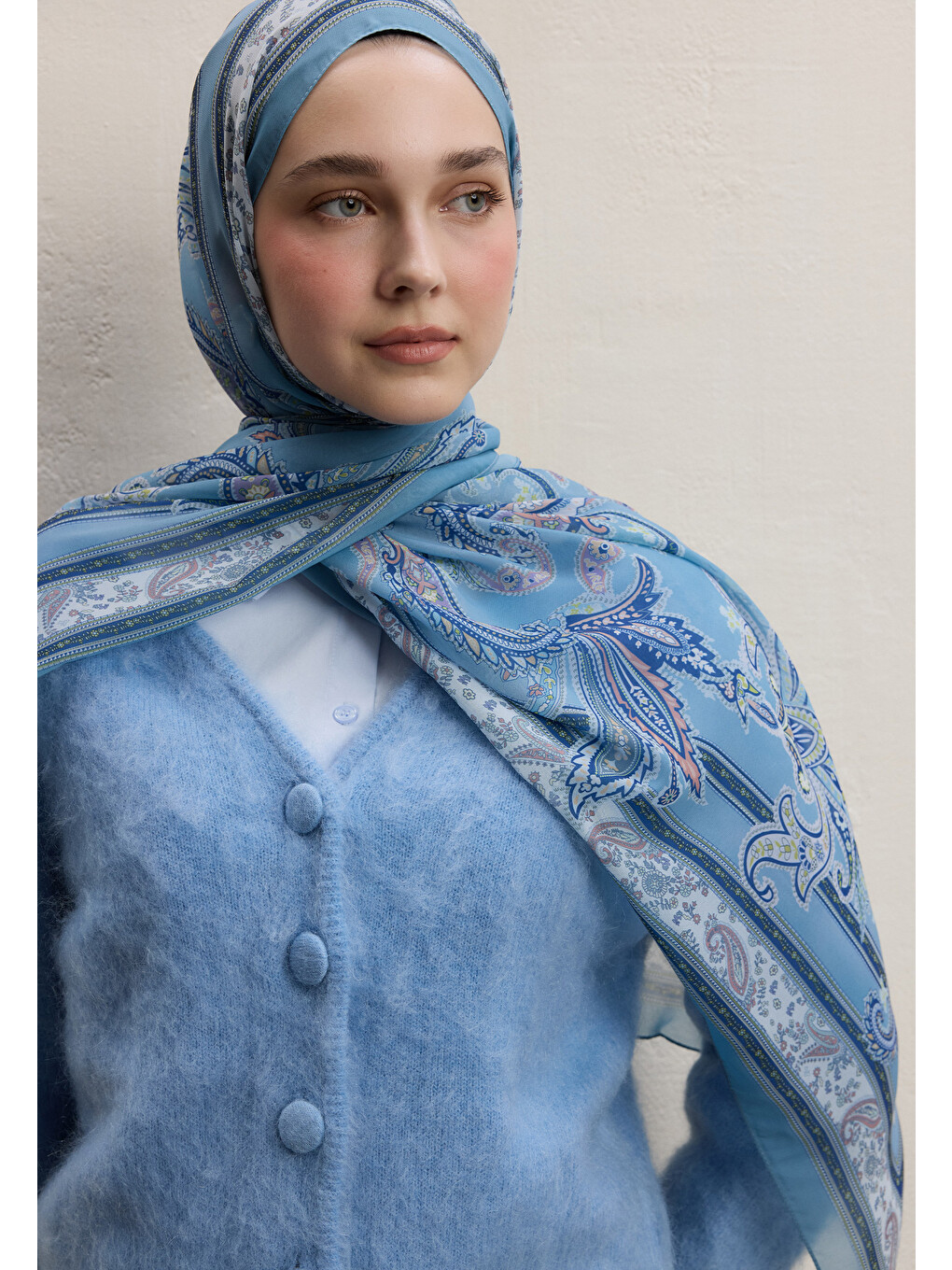 Luna Desen İpek Krep Şal Pastel Mavi-3