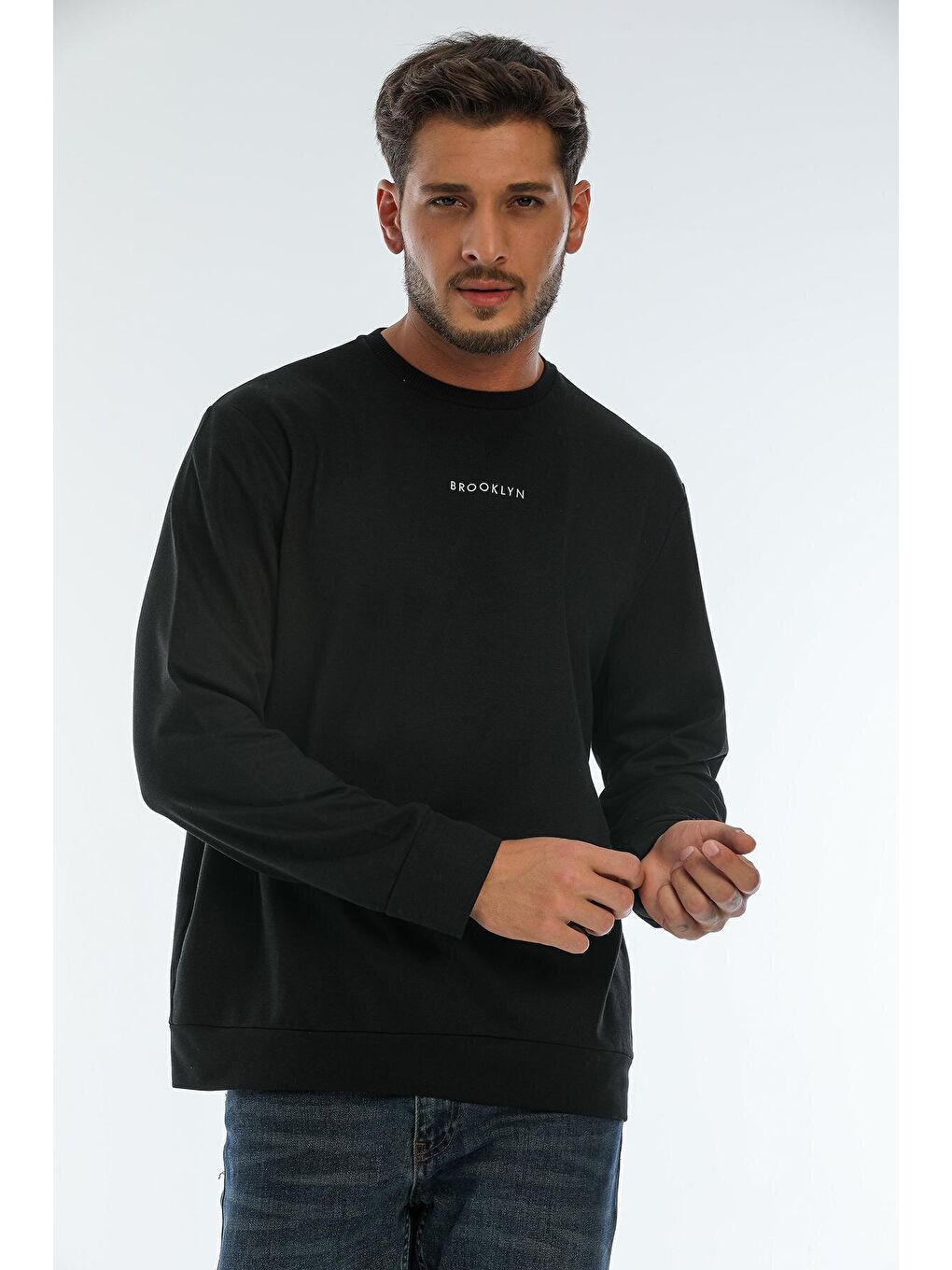 Siyah Erkek Bisiklet Yaka Regular Fit Brooklyn Baskılı İnce Sweatshirt SPR22SW132-1