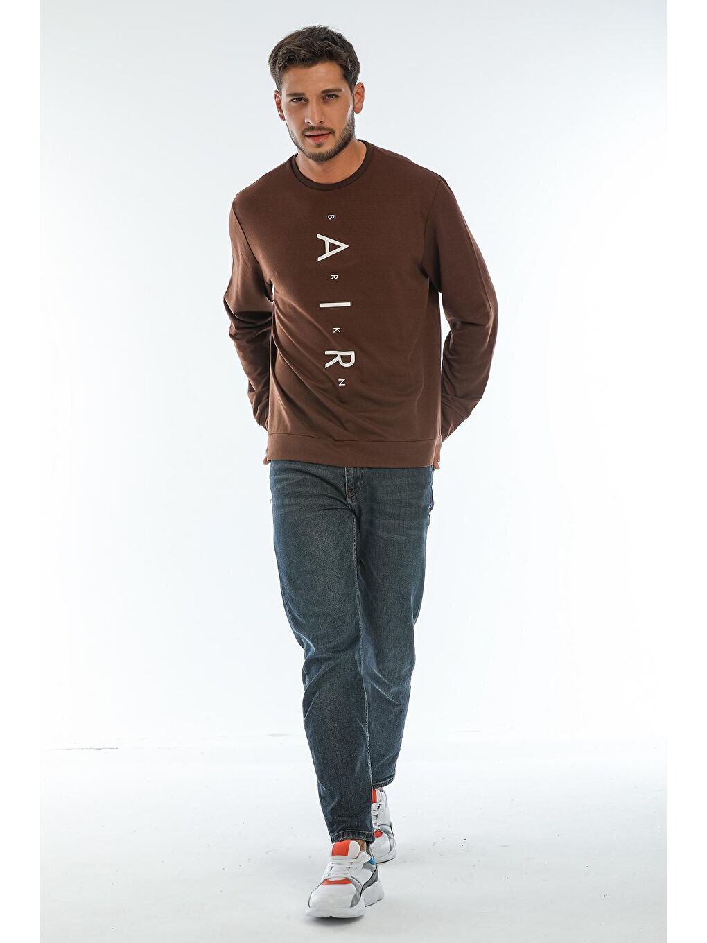 Kahverengi Erkek Bisiklet Yaka Regular Fit Air Baskılı İnce Sweatshirt SPR22SW131