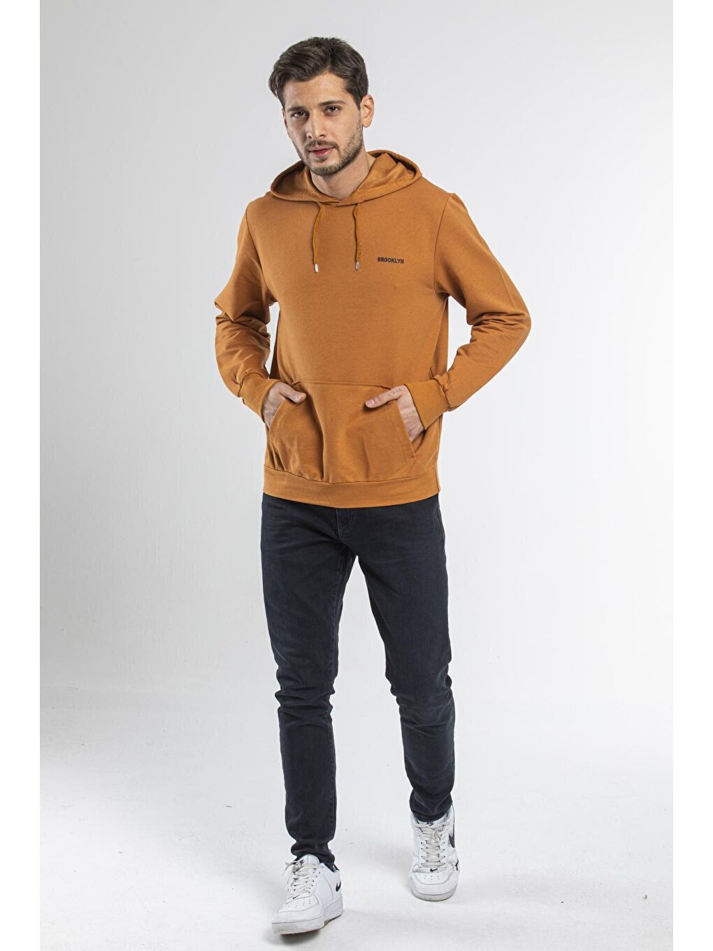 Süperlife Açık Kahve Kapüşonlu Uzun Kollu Baskılı Dar Kalıp İnce Erkek Sweatshirt SPR 2019K61