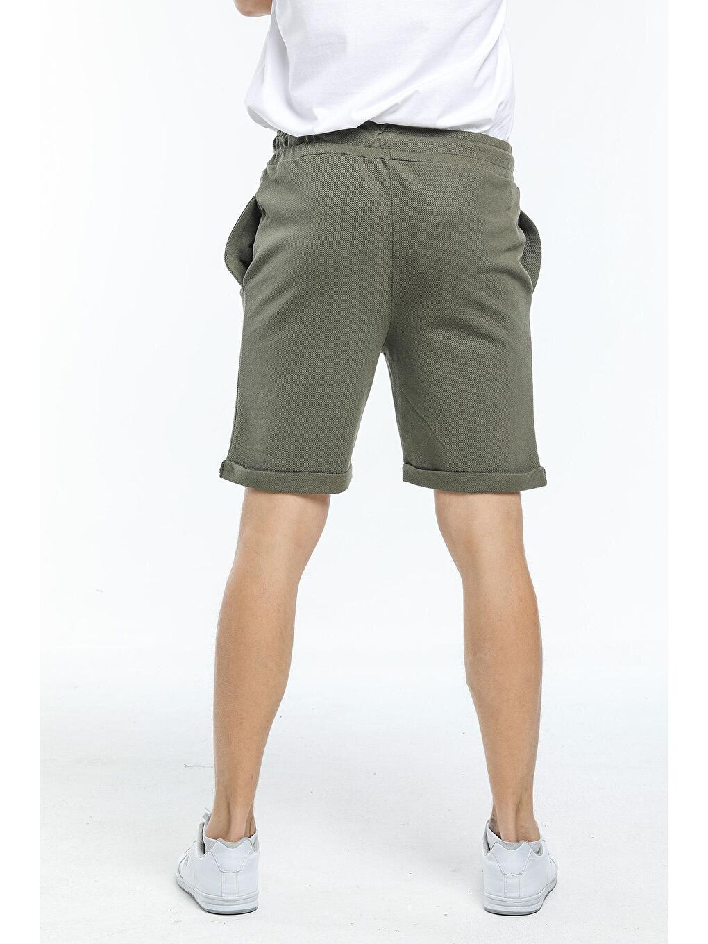 Haki Regular Fit Duble Paça Erkek Şort SPR21Y51-1