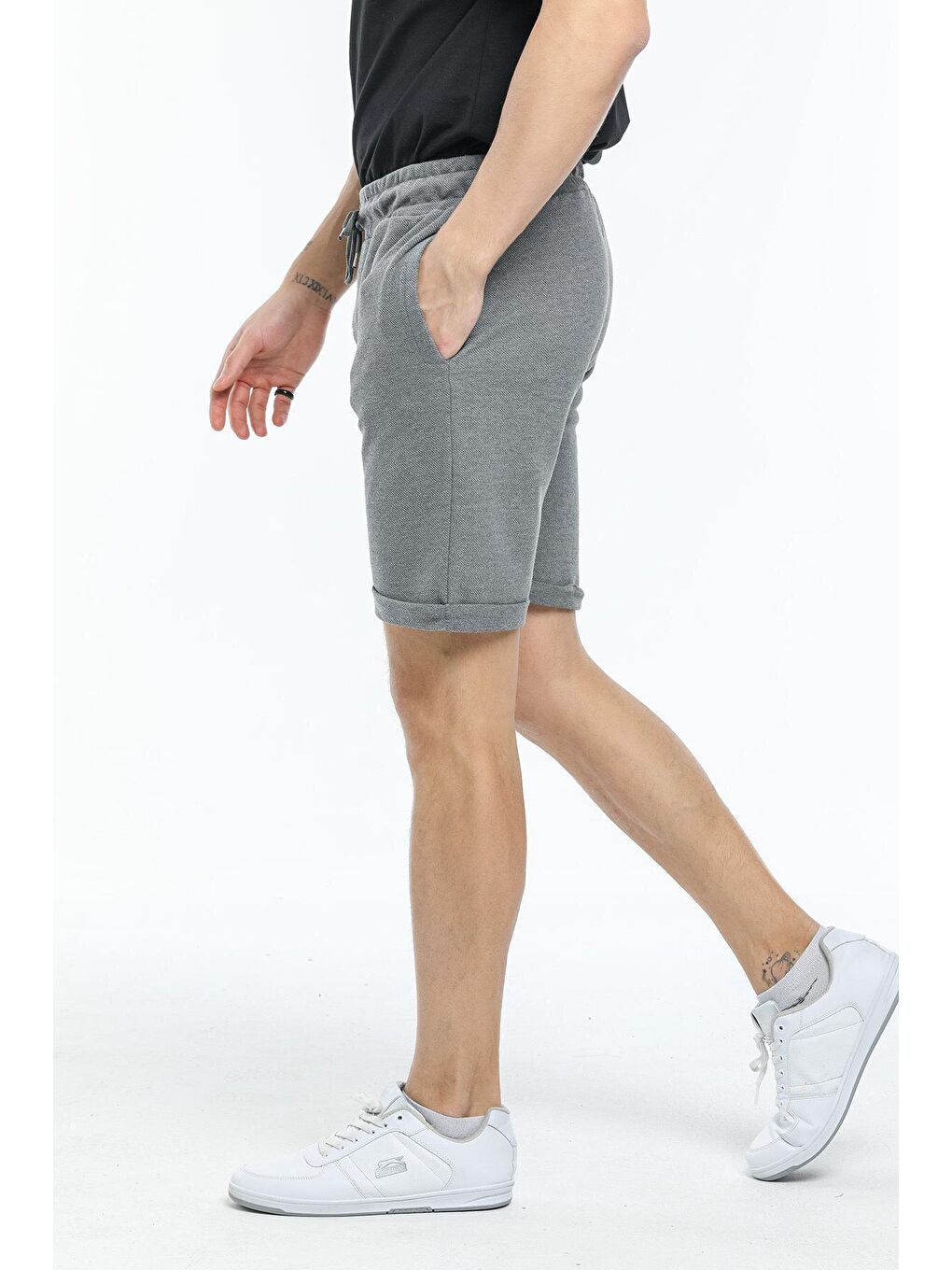 Gri Erkek Slim Fit Duble Paça Şort SPR21Y51-2