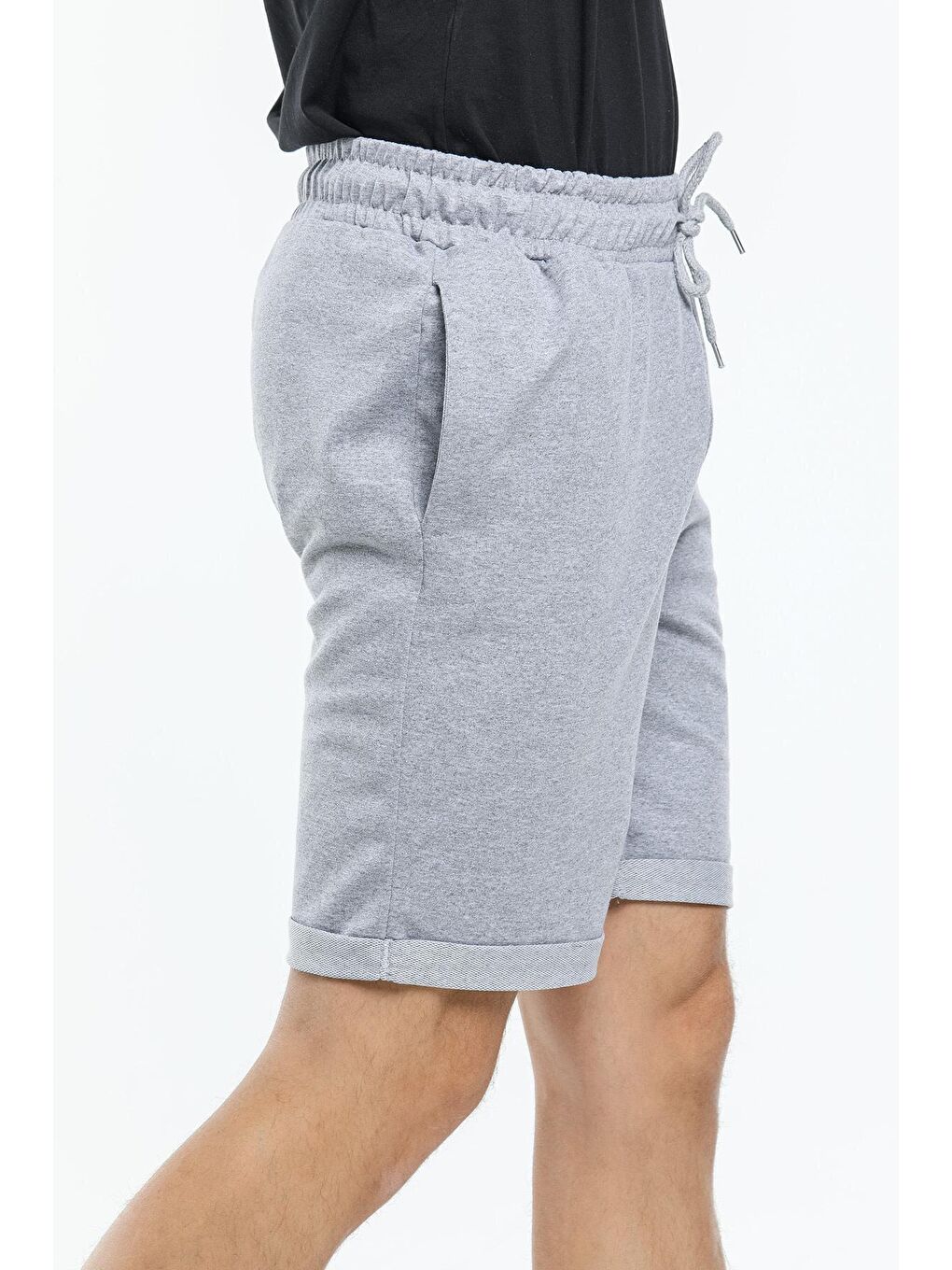 Gri Regular Fit Duble Paça Erkek Şort SPR21Y51-2