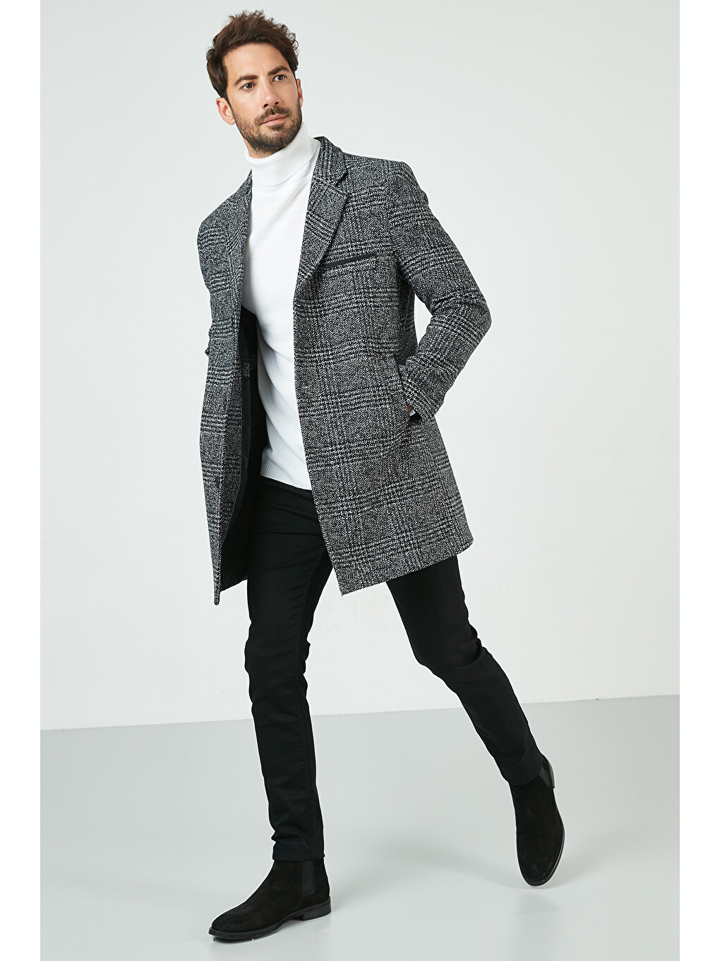 Siyah Slim Fit Tek Yırtmaçlı Düğmeli Mono Yaka Kaşe Erkek Kaban 5840098-3