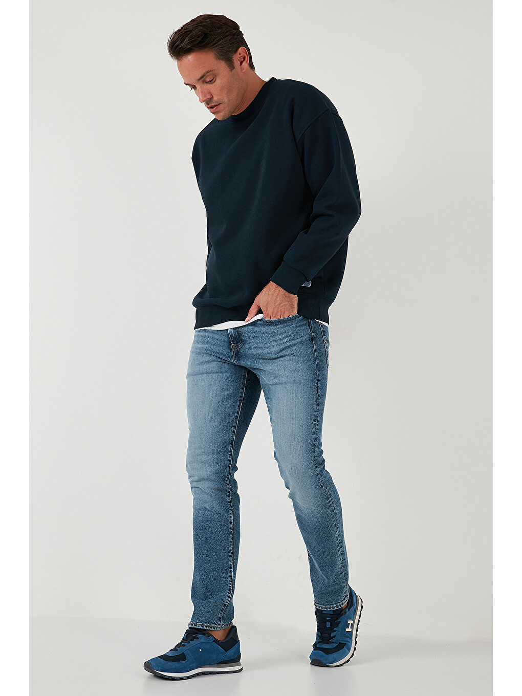 Lacivert Regular Fit Bisiklet Yaka Pamuklu İçi Tüylü Yumuşak Şardonlu Erkek Sweatshirt 5905255-2