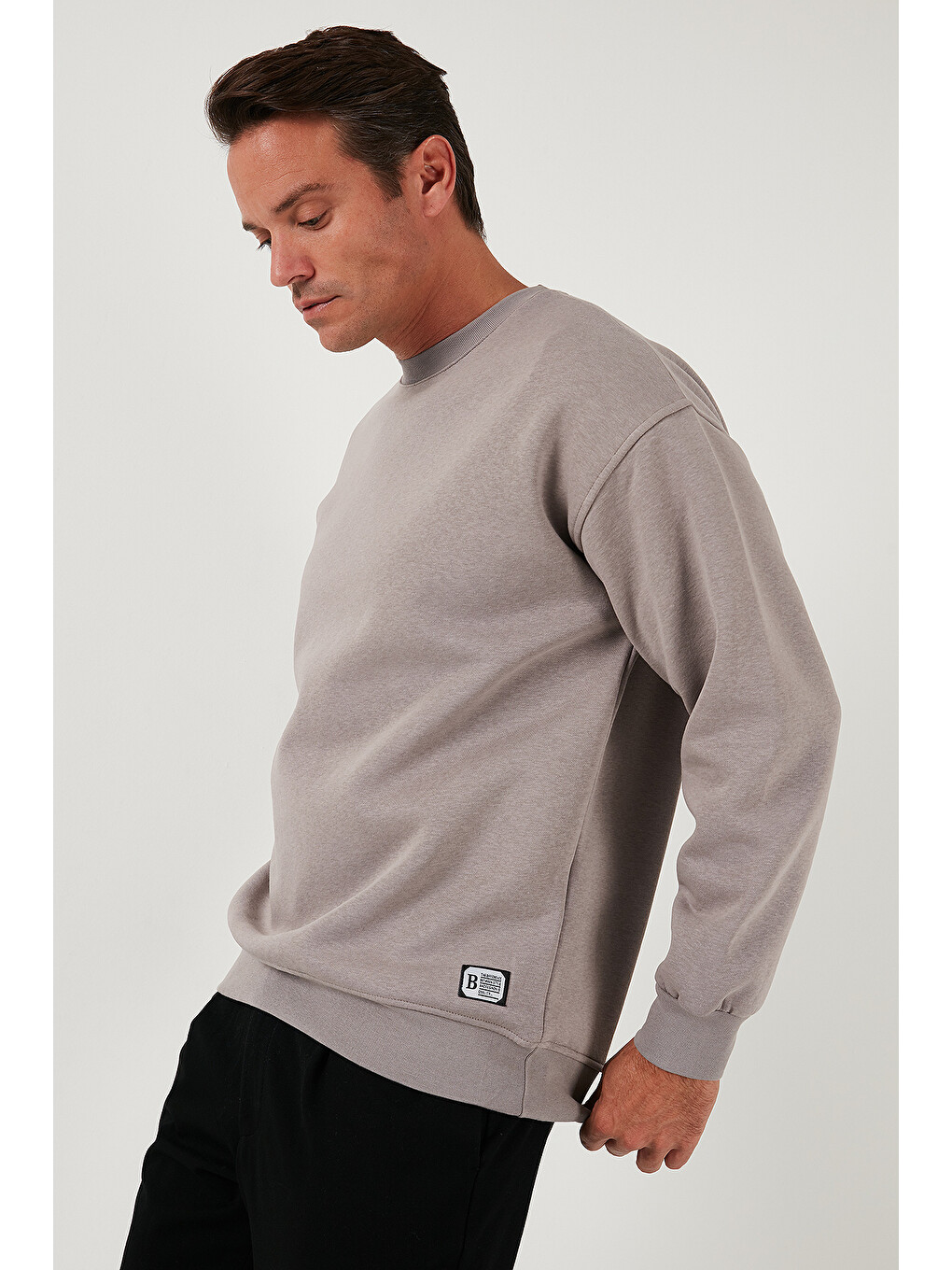 Antrasit Regular Fit Bisiklet Yaka Pamuklu İçi Tüylü Yumuşak Şardonlu Erkek Sweatshirt 5905255-4