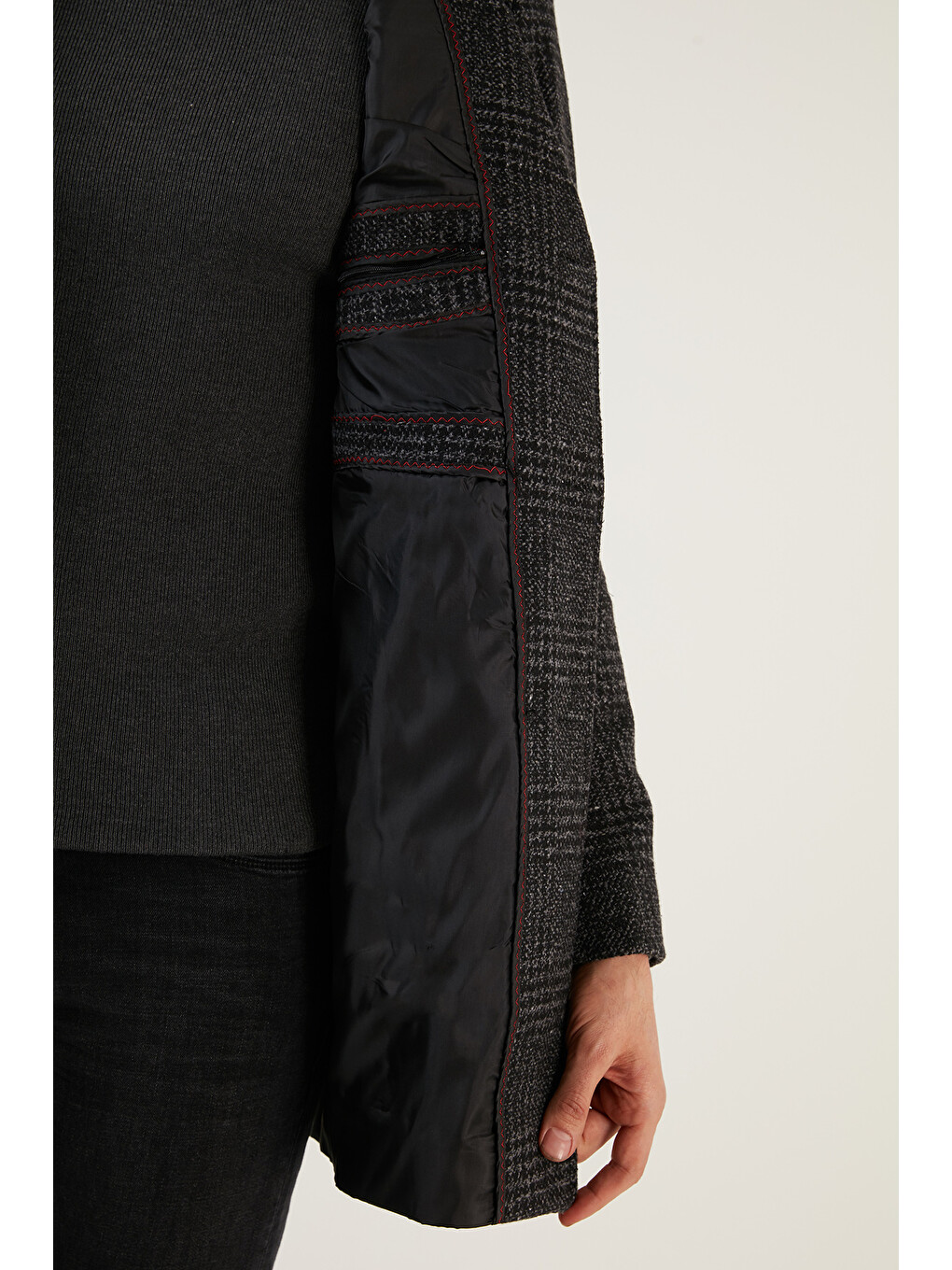 Siyah Slim Fit Tek Yırtmaçlı Düğmeli Mono Yaka Kaşe Kaban 5840098-6
