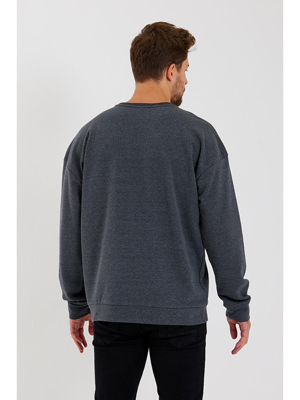 Antrasit Erkek Bisiklet Yaka Oversize Fit El Yazılı Brooklyn İnce Sweatshirt SPR23SW331-4