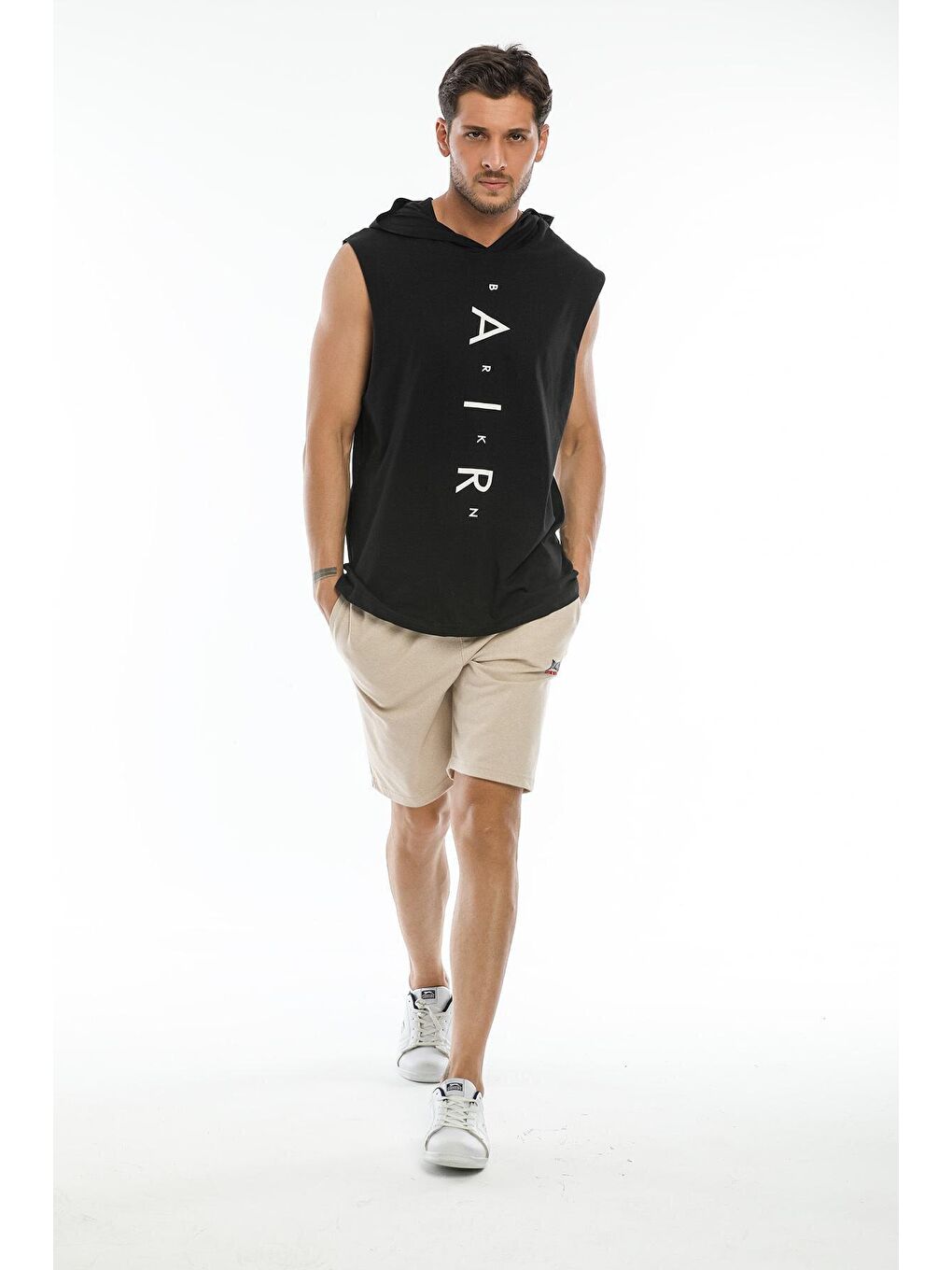 Bej Regular Fit Nakışlı Brooklyn Erkek Şort SPR21Y57-2