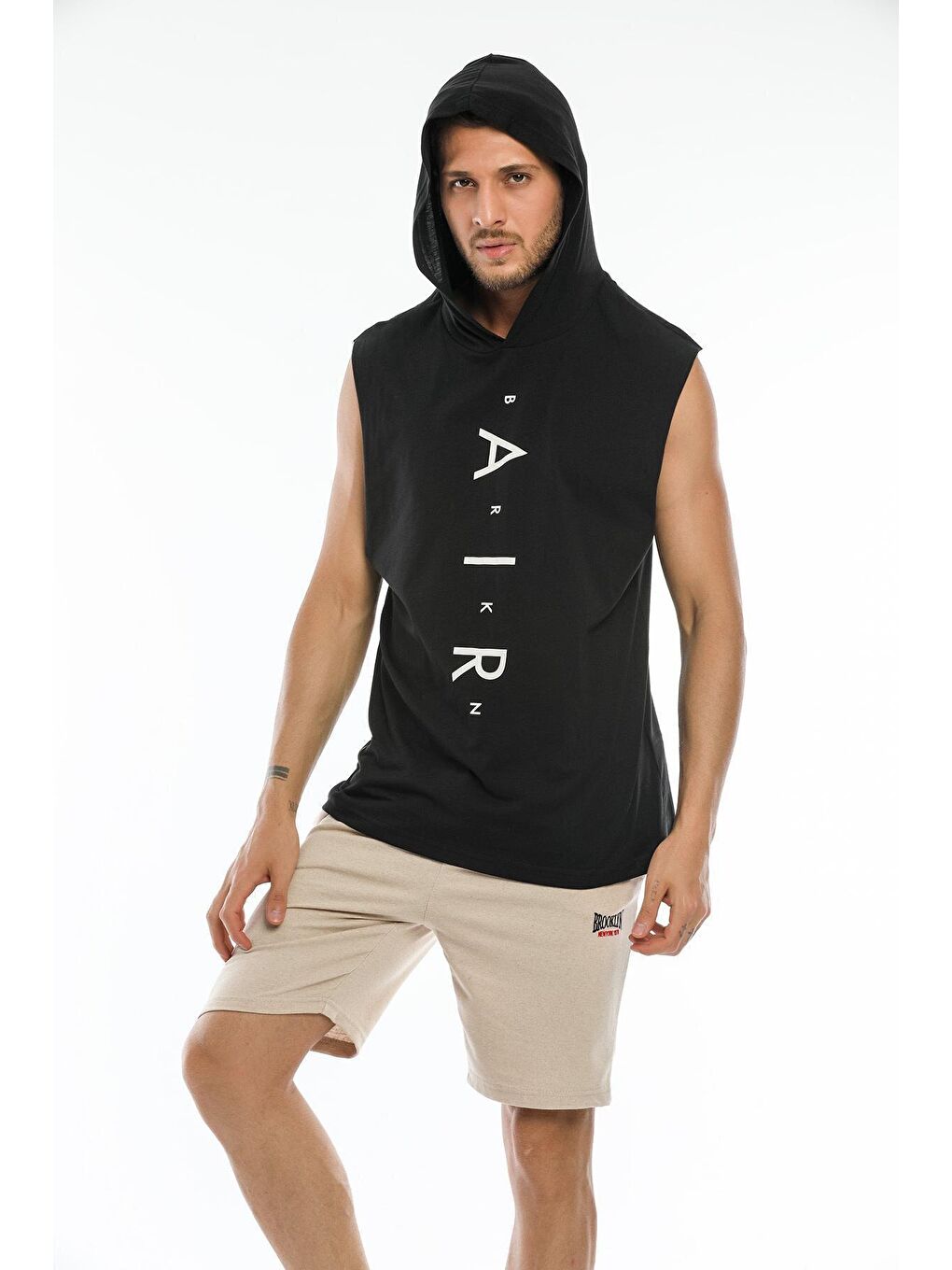 Bej Regular Fit Nakışlı Brooklyn Erkek Şort SPR21Y57-3