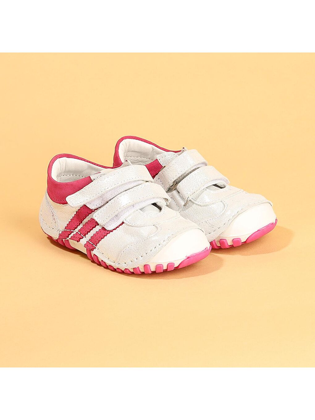 Beyaz %100 Deri Ortopedik Cırtlı Kız Çocuk Ayakkabı Teo 138-2